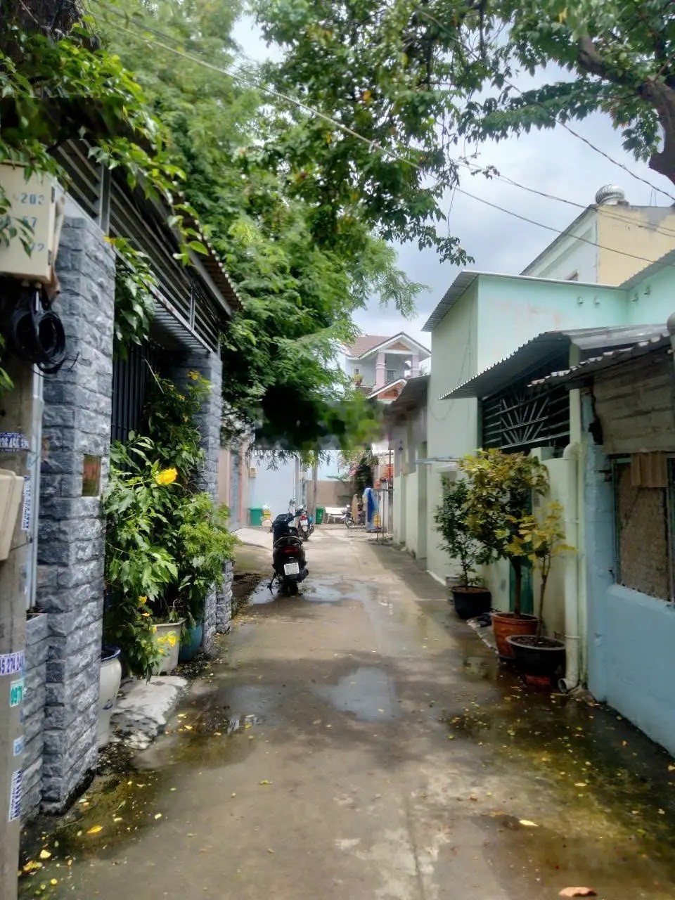 Bán lô đất đẹp HXH ngay BV Lê Văn Thịnh Quận 2 95m2 mà chỉ nhỉnh 5 tỷ