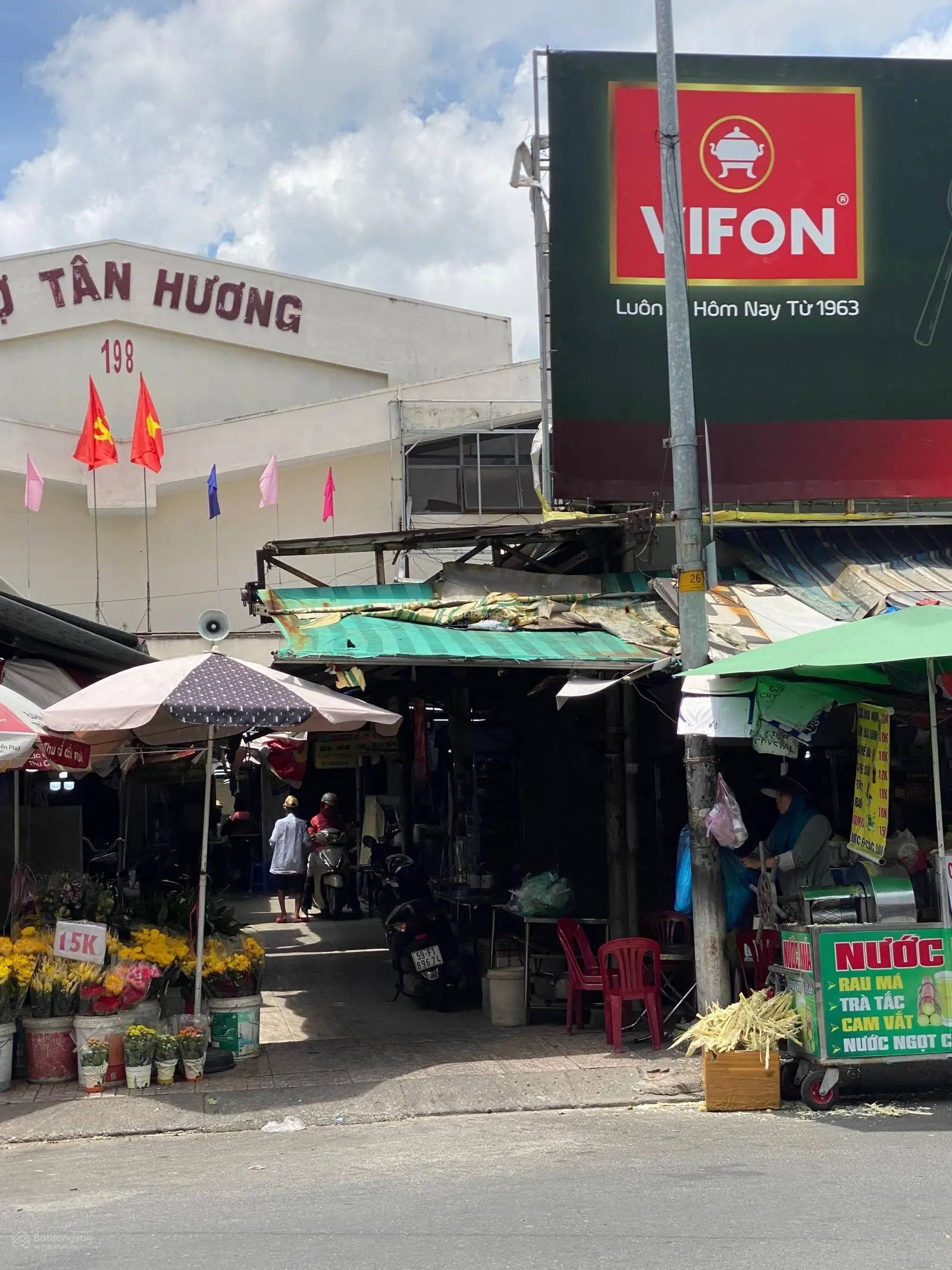 * Căn góc 2 mặt tiền Tân Hương, 6 tầng thu nhập 80 triệu/tháng giá 35 tỷ