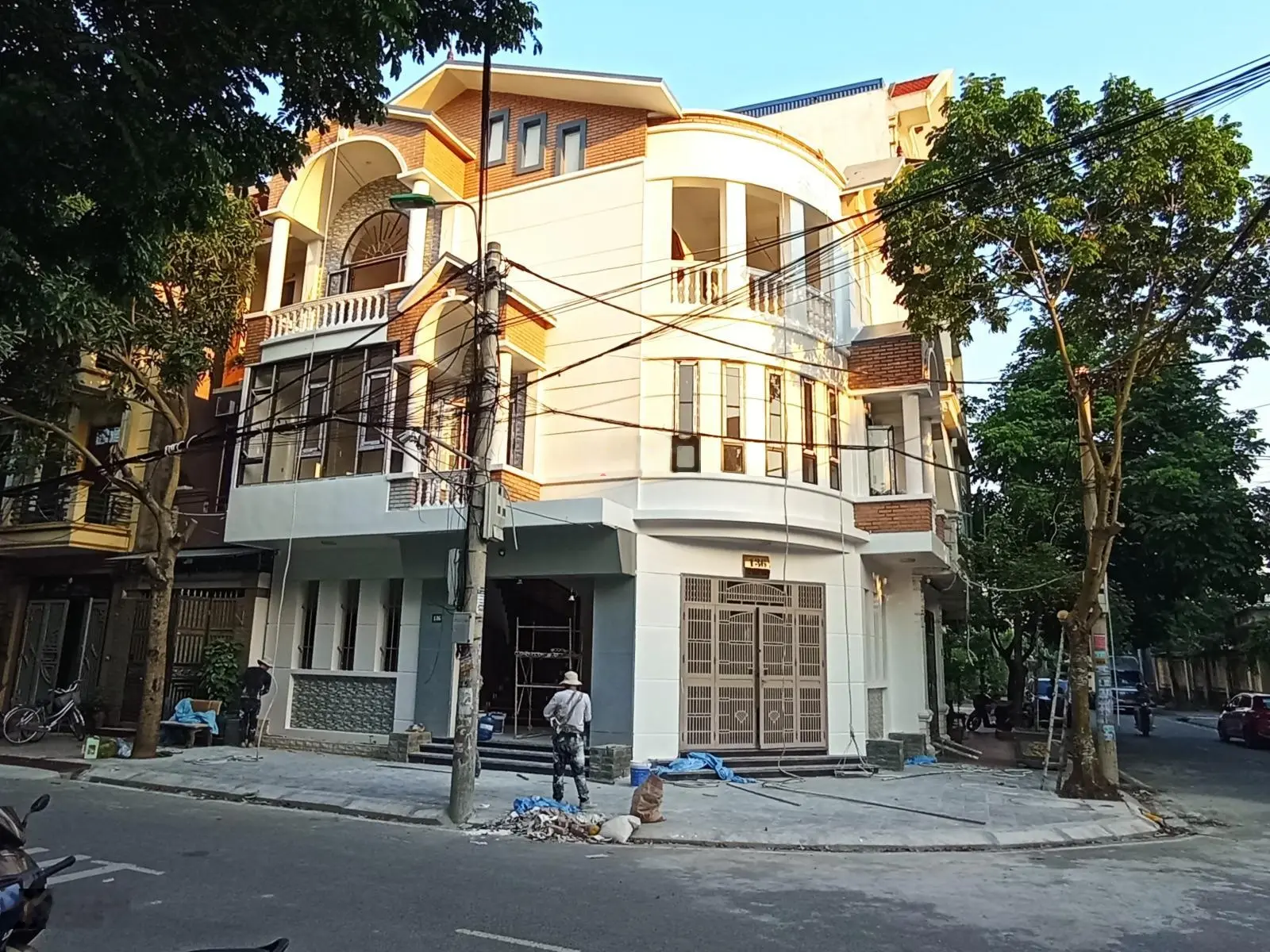 Bán nhà Lô góc mặt phố giá 5,9 tỷ VND đường Lê Ngọc Hân, Bãi Vượt, tp Nam Định