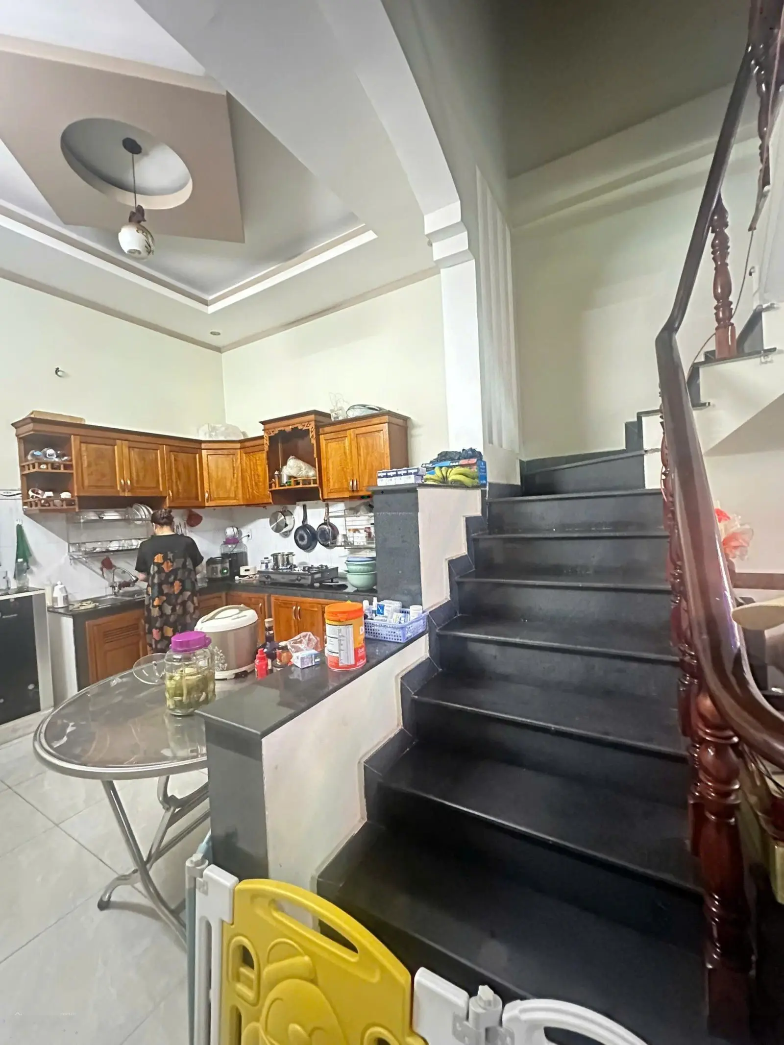 Bán nhà - 80m2 - 3pn - hẻm xe hơi vào nhà giá giảm 300tr - nay còn 4tỷ thương lượng!