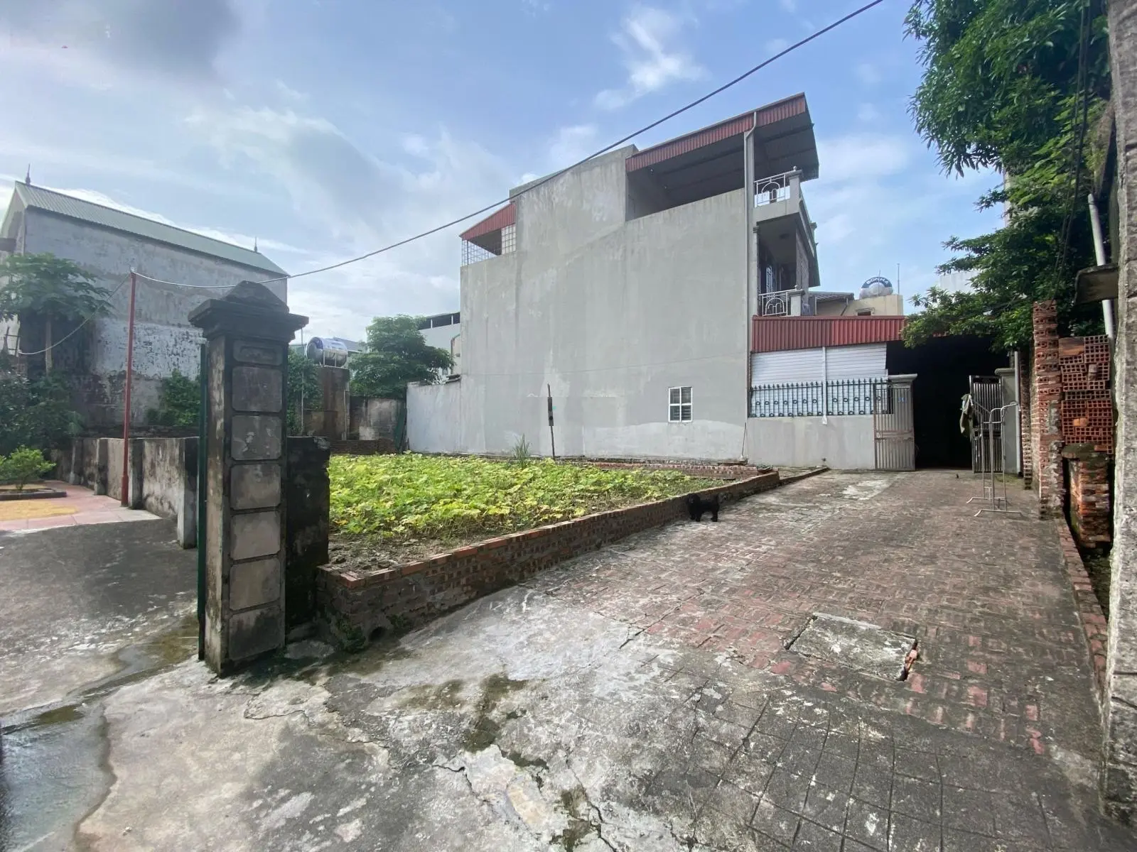 Bán lô đất khổ đẹp nhất nhì khu vực diện tích 133m2 tiền hậu 8m vuông đẹp sát bìa Vin Xuân Canh