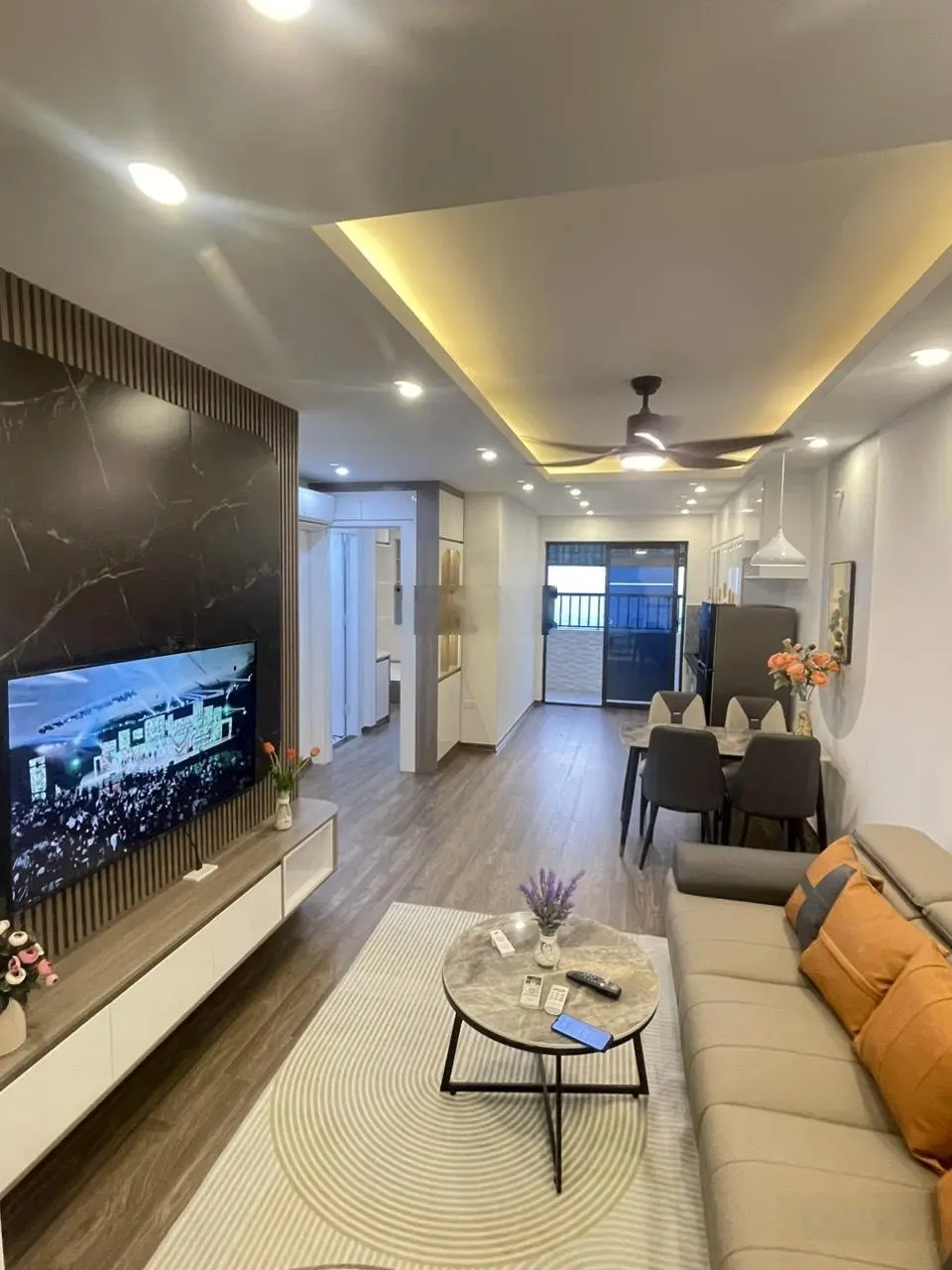 Em bán căn hộ tại HH Linh Đàm, tầng 20 view thành phố. Diện tích: 66 m2