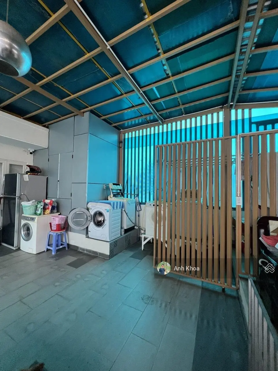 Hạ 4 tỷ! Xe hơi quay đầu Đào Duy Anh, P9, PN (8x20m vuông vức) sẵn 6 tầng, HĐT 100tr. Chỉ 24 tỷ TL