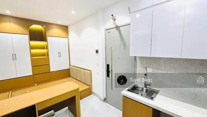 Chủ cần ra gấp trong tuần Đ.Cửu Long,P.2,Q.Tân Bình.Giá chỉ nhỉn 3 tỷ.Liền kề sân bay Tân Sơn Nhất