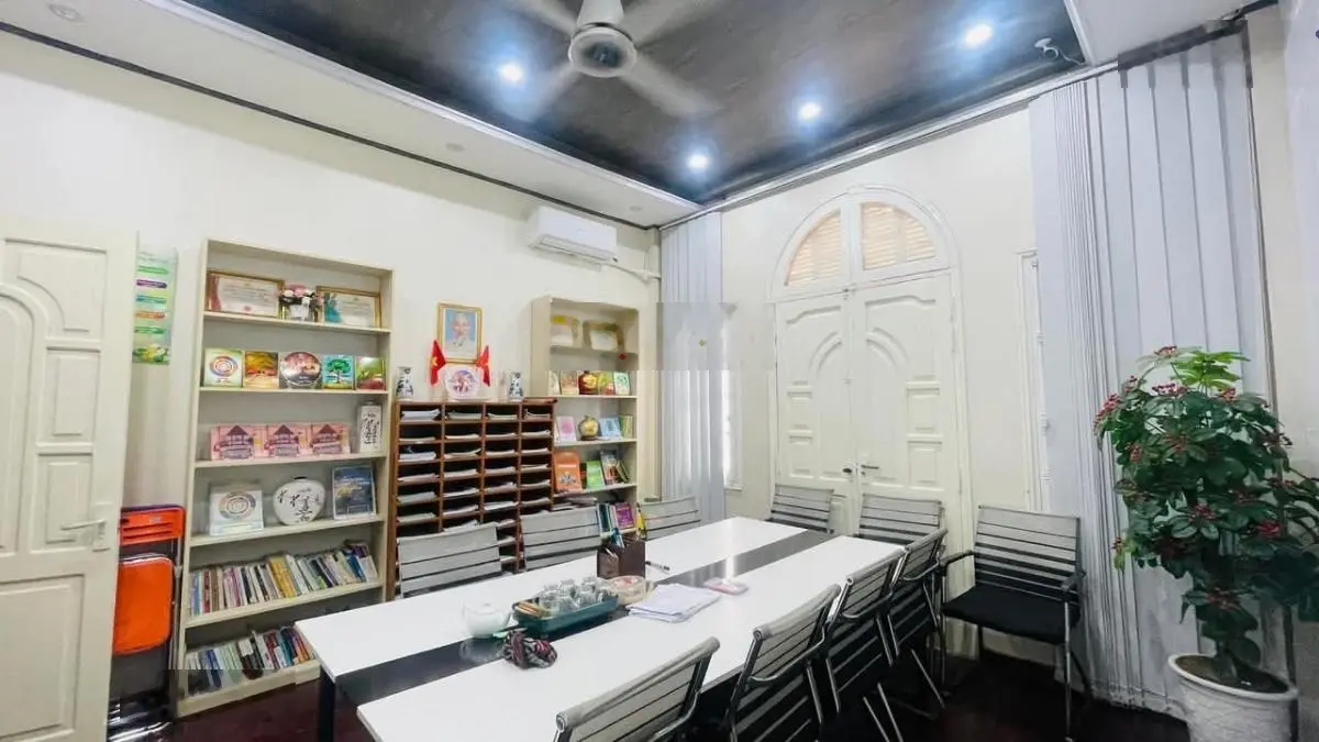 Bán nhà dân xây phố ái mộ - ô tô vào nhà - 90m - 4 tầng - giảm 1tỷ còn 19.2 tỷ