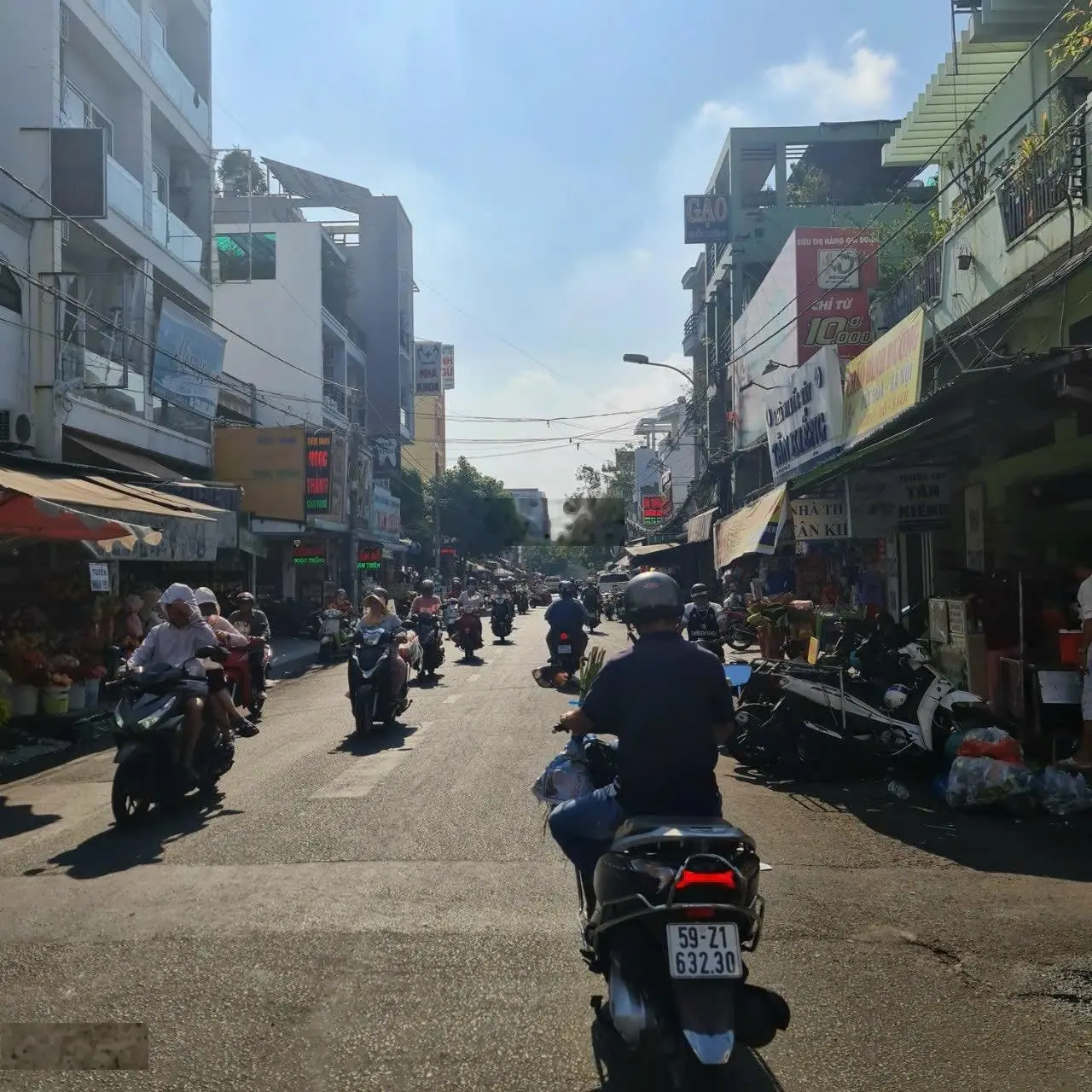 Bán nhà biệt thự gỗ đường 15 Tân Quy Quận.7 Giá : 33,8 tỷ ( thương Lượng )