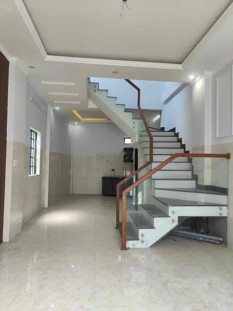 SIÊU RẺ, NHÀ 3 TẦNG KIỆT ÂU CƠ CHỈ NHỈNH 2TY
