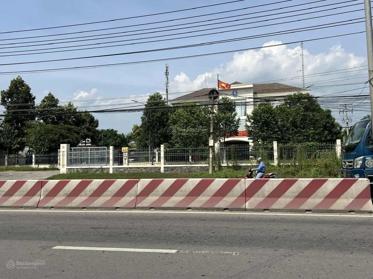Bán gấp Mặt Tiền Xuyên Á Thị Xã Trảng Bàng Tây Ninh: 24mx100 (2.400m2), 300TC. Giá: 31 tỷ TL