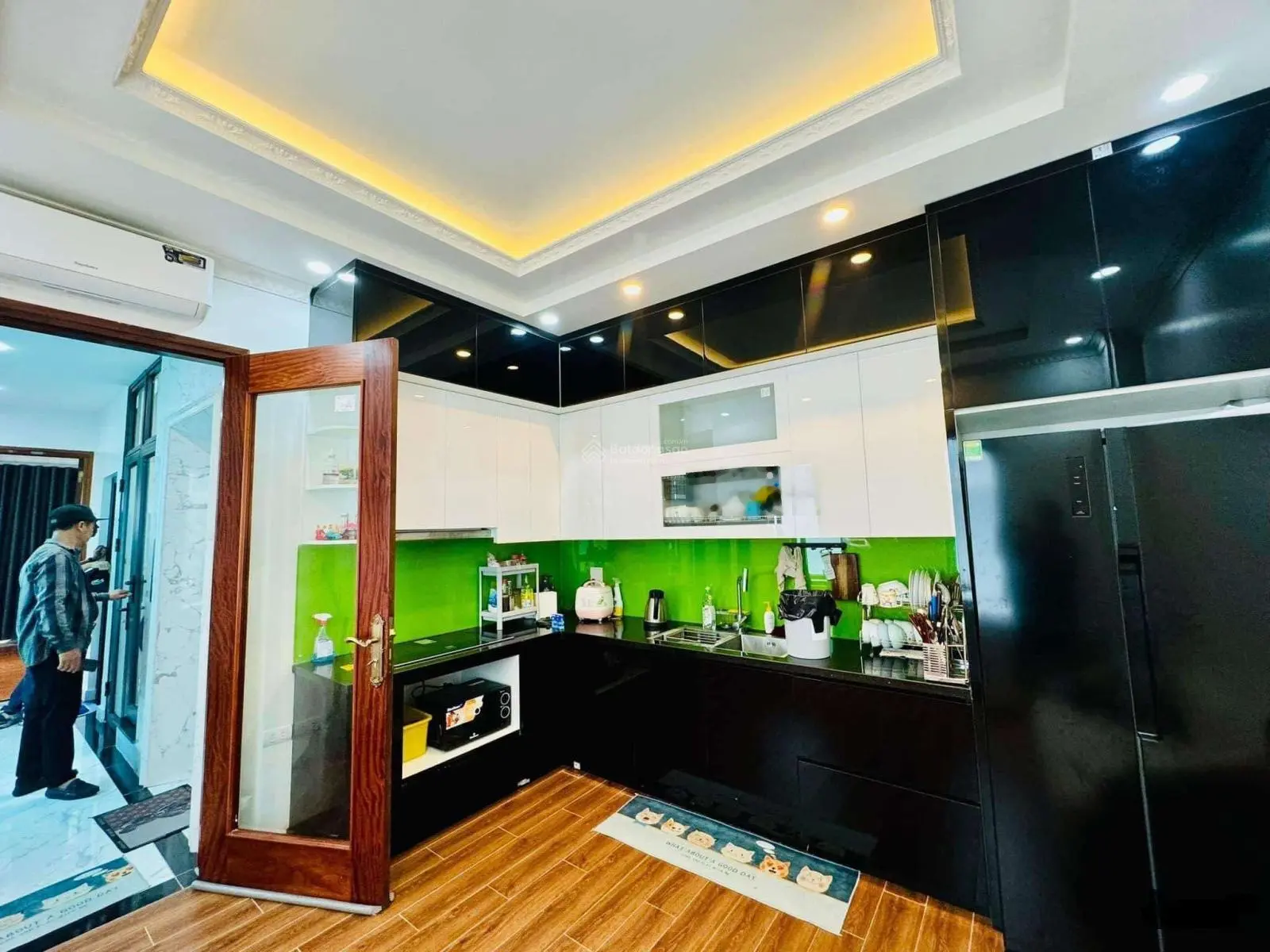 Bán nhà Đường Vũ Tông Phan Thanh Xuân Ngõ ba gác 20M Ra Ô Tô Tránh Lô góc 41m2 6 Tầng Thang máy