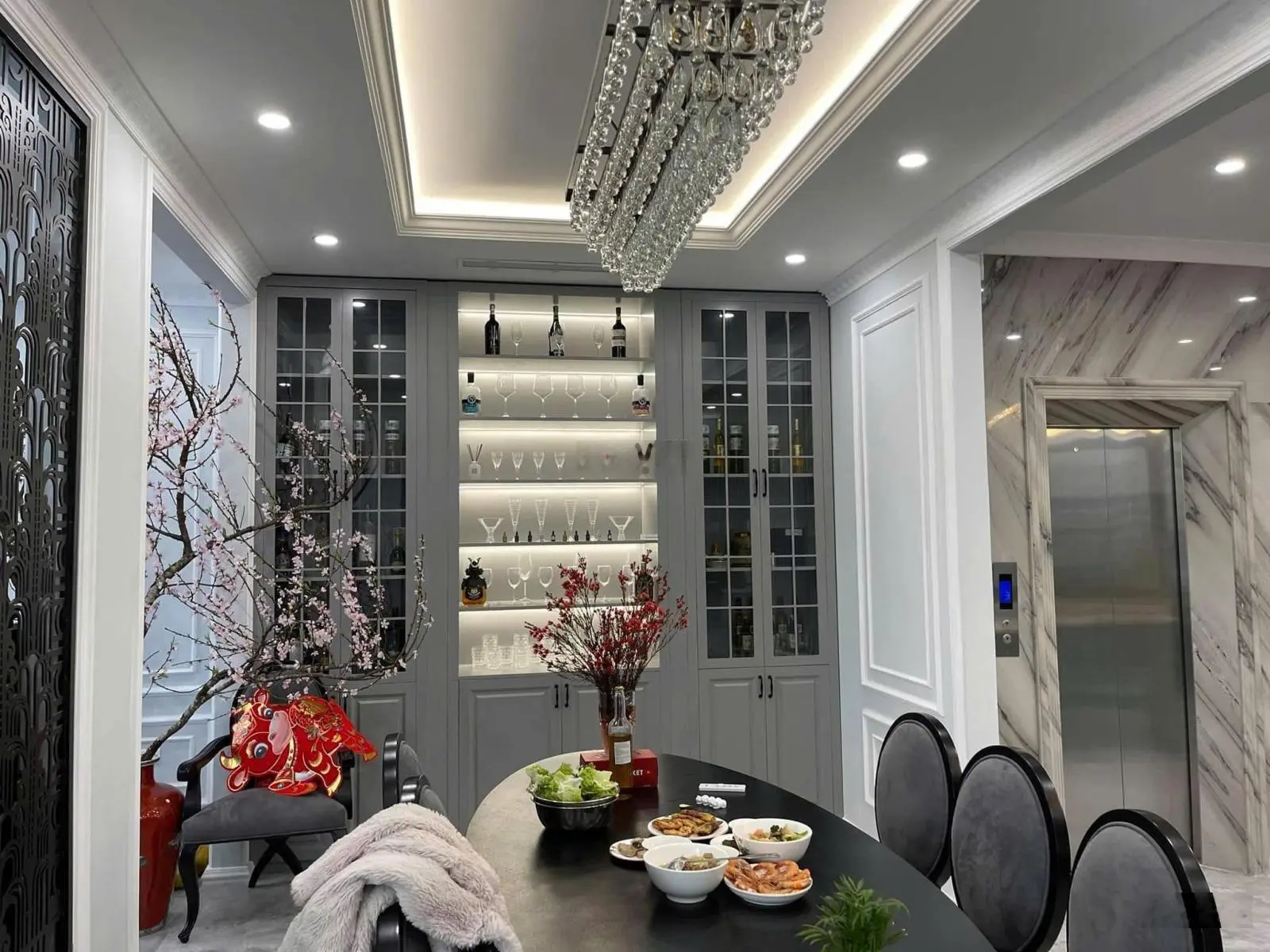Cần bán căn biệt thự song lập Khai Sơn Hill 157m2 ful nội thất cao cấp, vị trí đẹp LH: 0987 348 ***