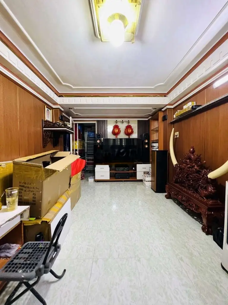 Bán nhà giá 5,35 tỷ, diện tích 28 m2, tại Nguyễn Tiểu La, phường 8, quận 10
