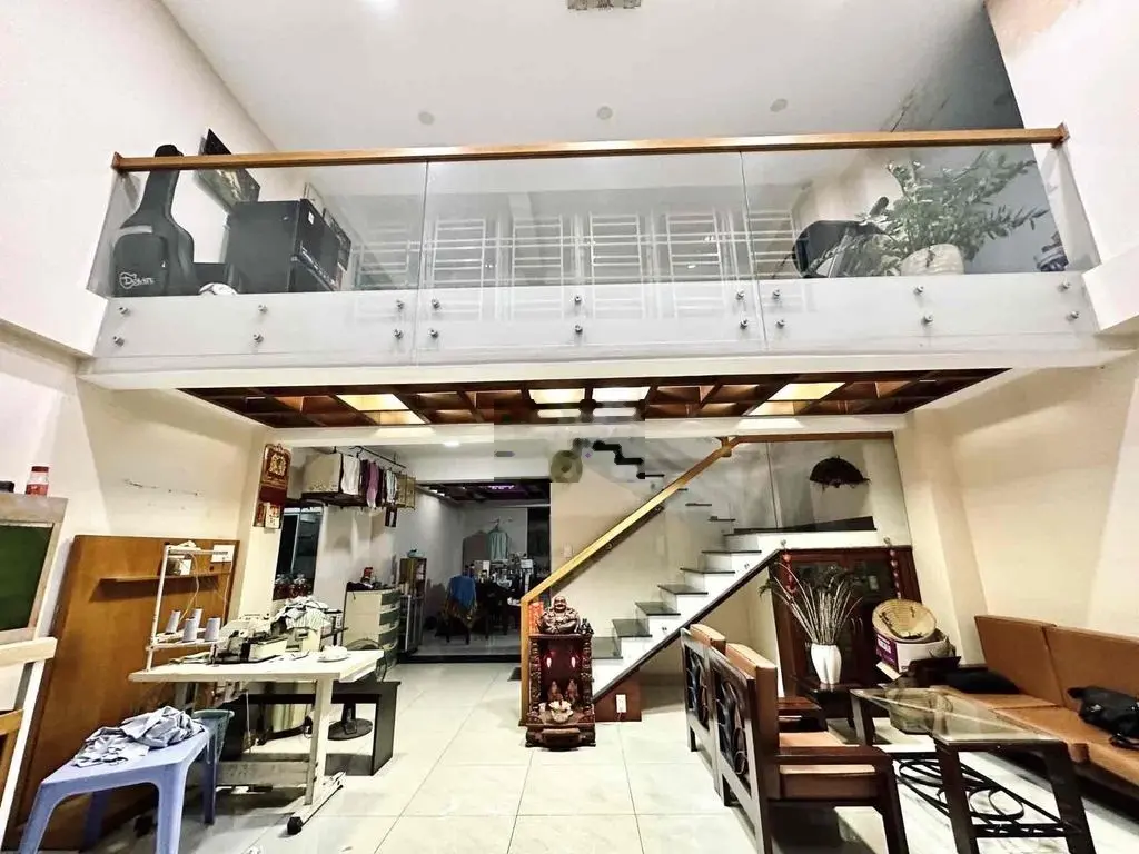 NGỘP BANK NẶNG NHÀ NGANG 11M 21 PHÒNG CHO THUÊ 60TR/TH