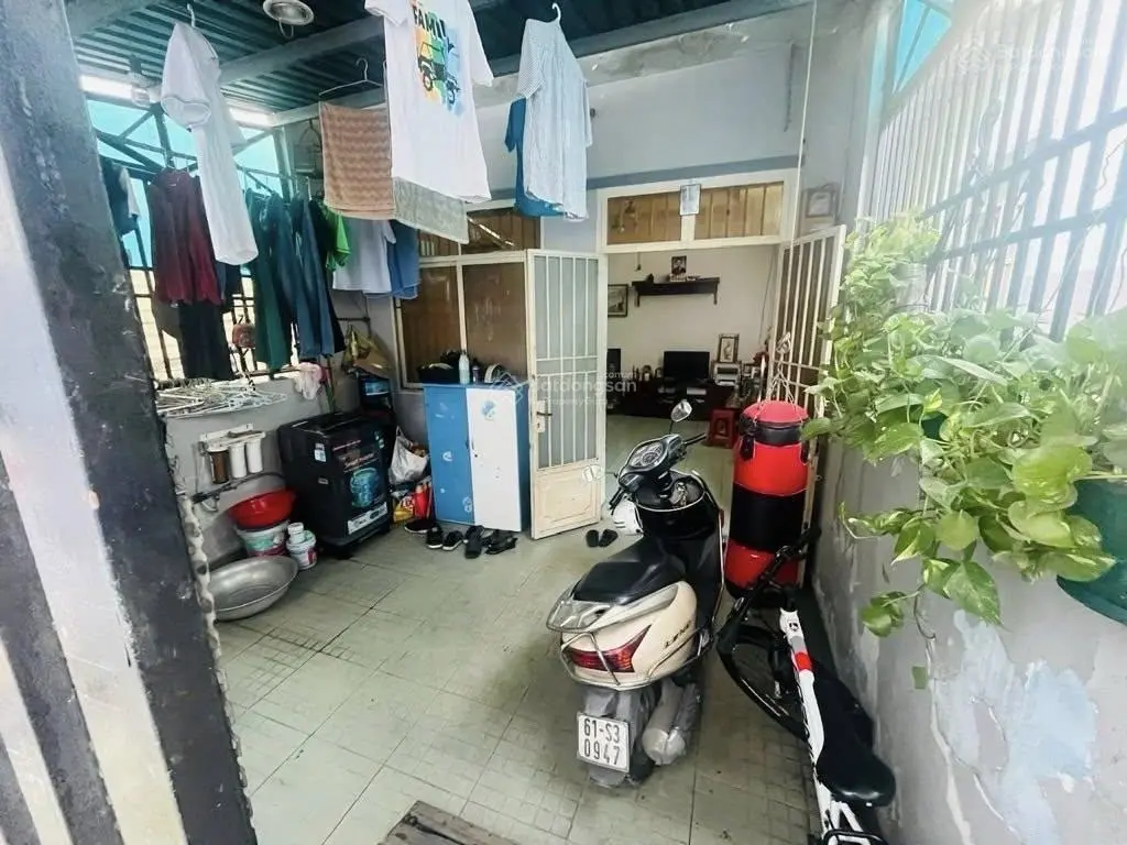 Chính chủ bàn nhà cấp 4 p. Thạnh Xuân 35m2 giá 2 tỷ 2 DT 35m2 phù hợp gia đình nhỏ tài chính thấp.