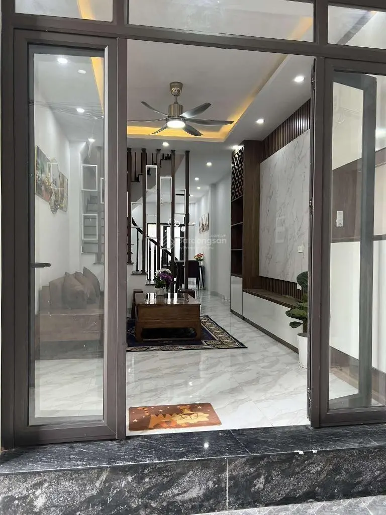 Bán nhà Thanh Văn 40m2- 3 tầng - 2.2tỷ