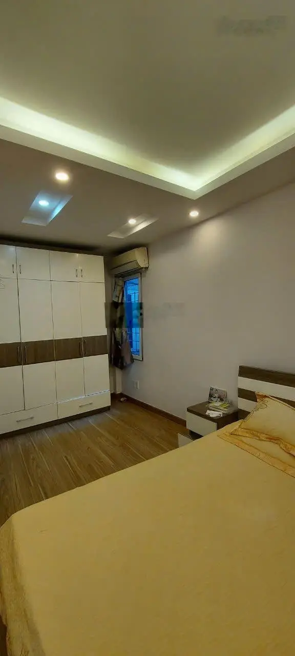 Bán nhà Hào Nam, 23.1m, 5 tầng, ngõ ô tô, cạnh Nhạc Viện, giá 3.65 tỷ