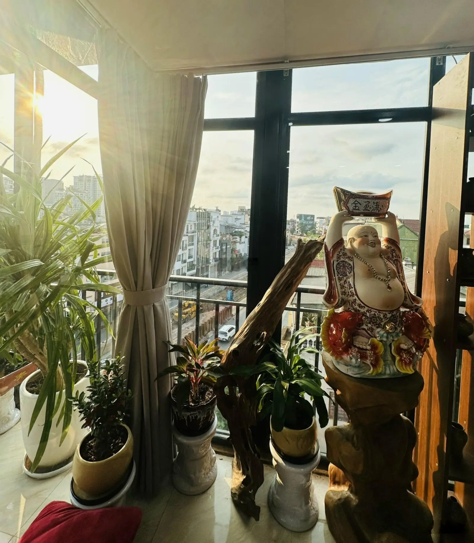 Bán nhà mặt phố Âu Cơ, Tứ Liên: 39m2, 7 tầng thang máy 13.5 tỷ