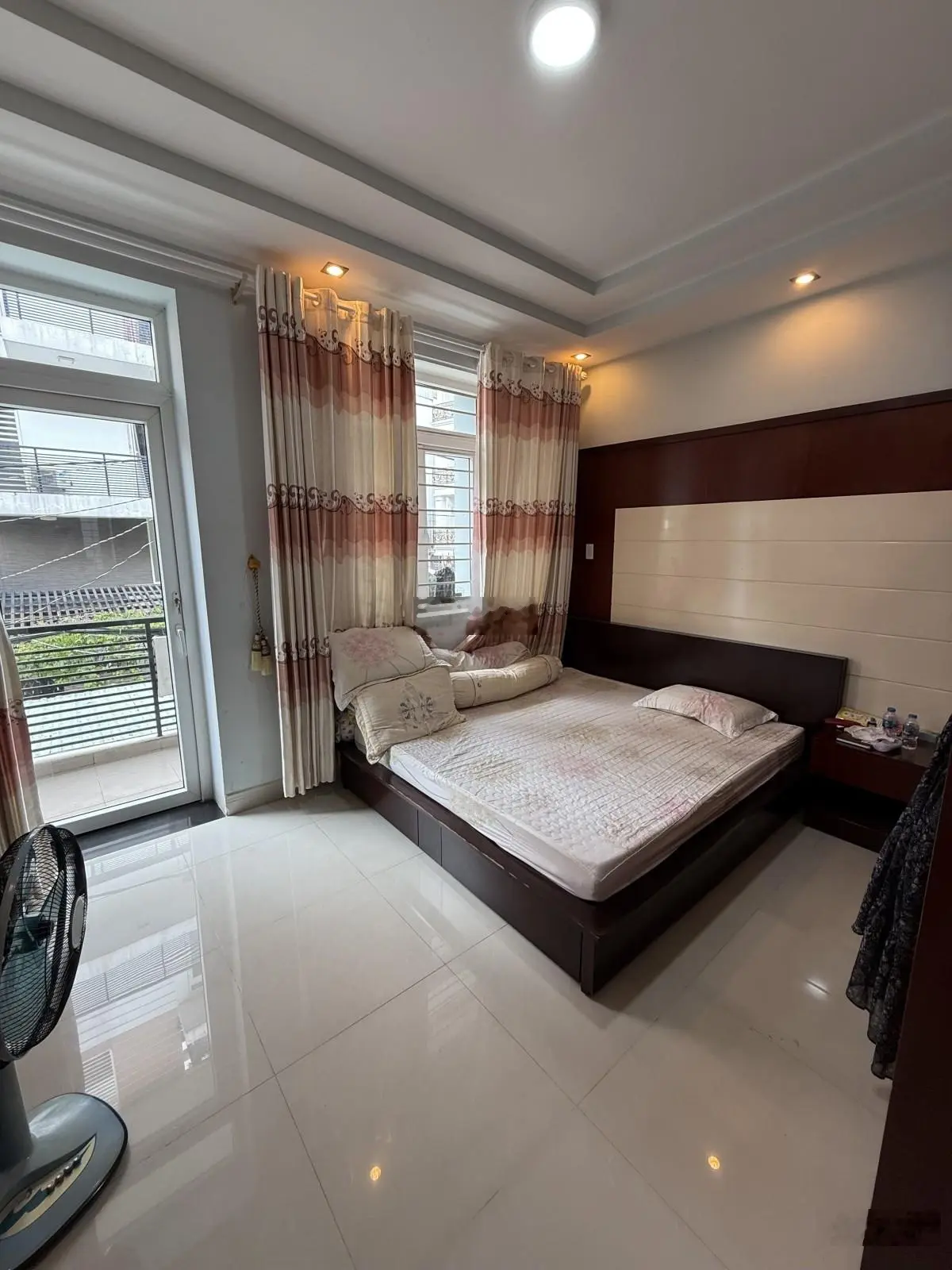 Cần Bán Nhà Đường Lê Đại Hành, Quận 11 86m², 4PN, Pháp Lý Chuẩn, Giá 20 Tỷ tl