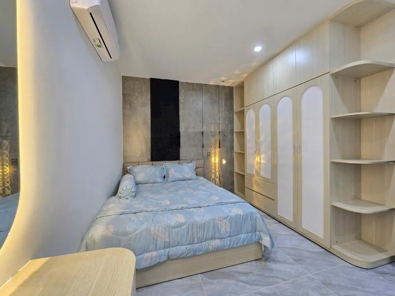 Bán siêu phẩm thiết kế Luxury, full nội thất hiện đại, cách biển 500m, sân ô tô. LH 0937 894 ***