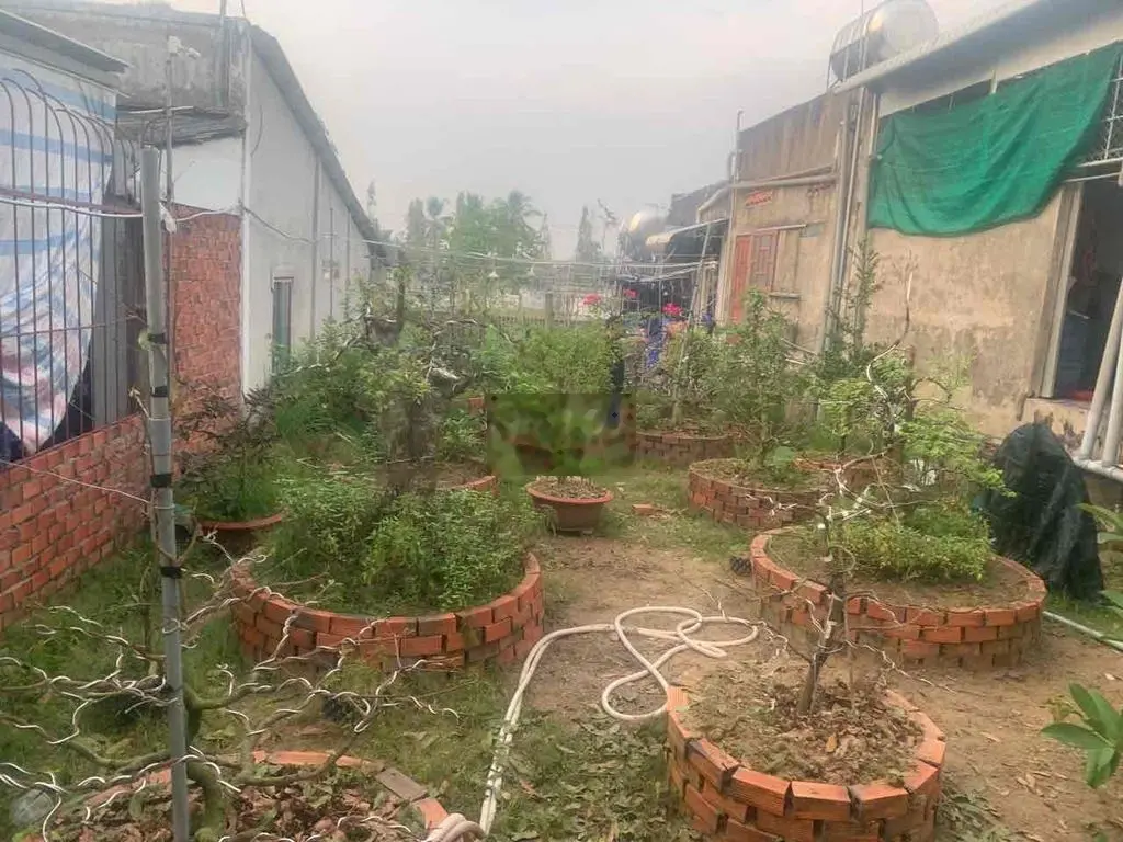CẦN BÁN GẤP NHÀ 360m2 MT TL902, NHÀ MỚI XD, HOÀN CÔNG