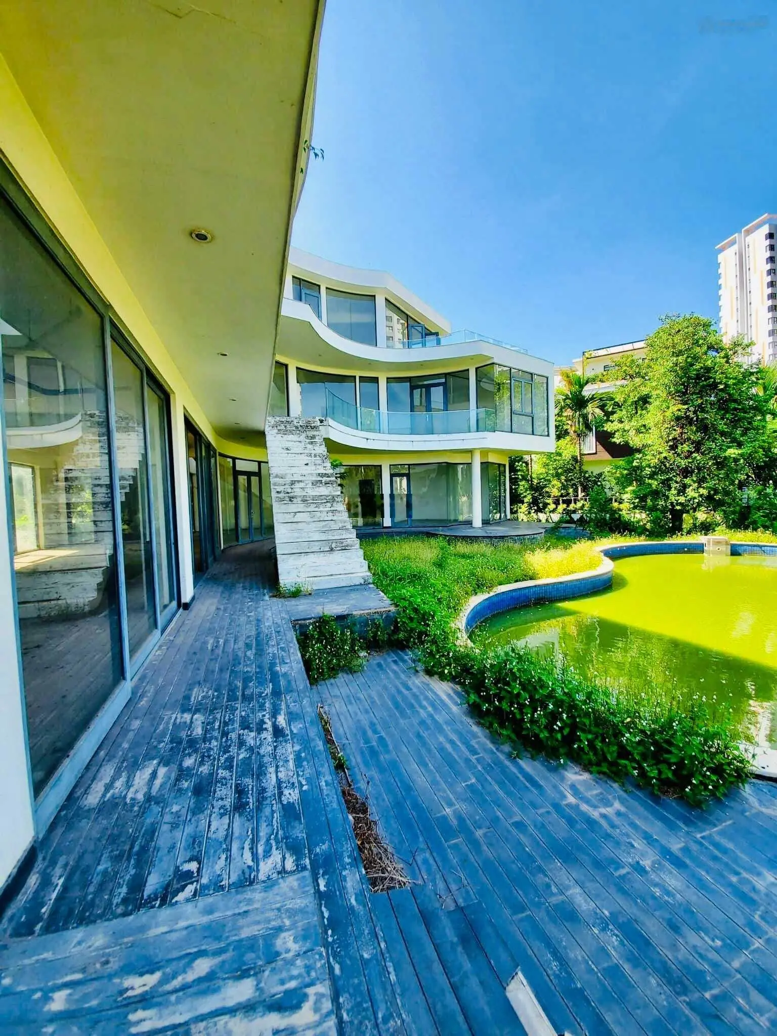 Tân Mùi - Bán biệt thự hồ bơi Lucasta Khang Điền phong cách Miami, 798m2 đất, 824,3m2 sàn giá 85 tỷ