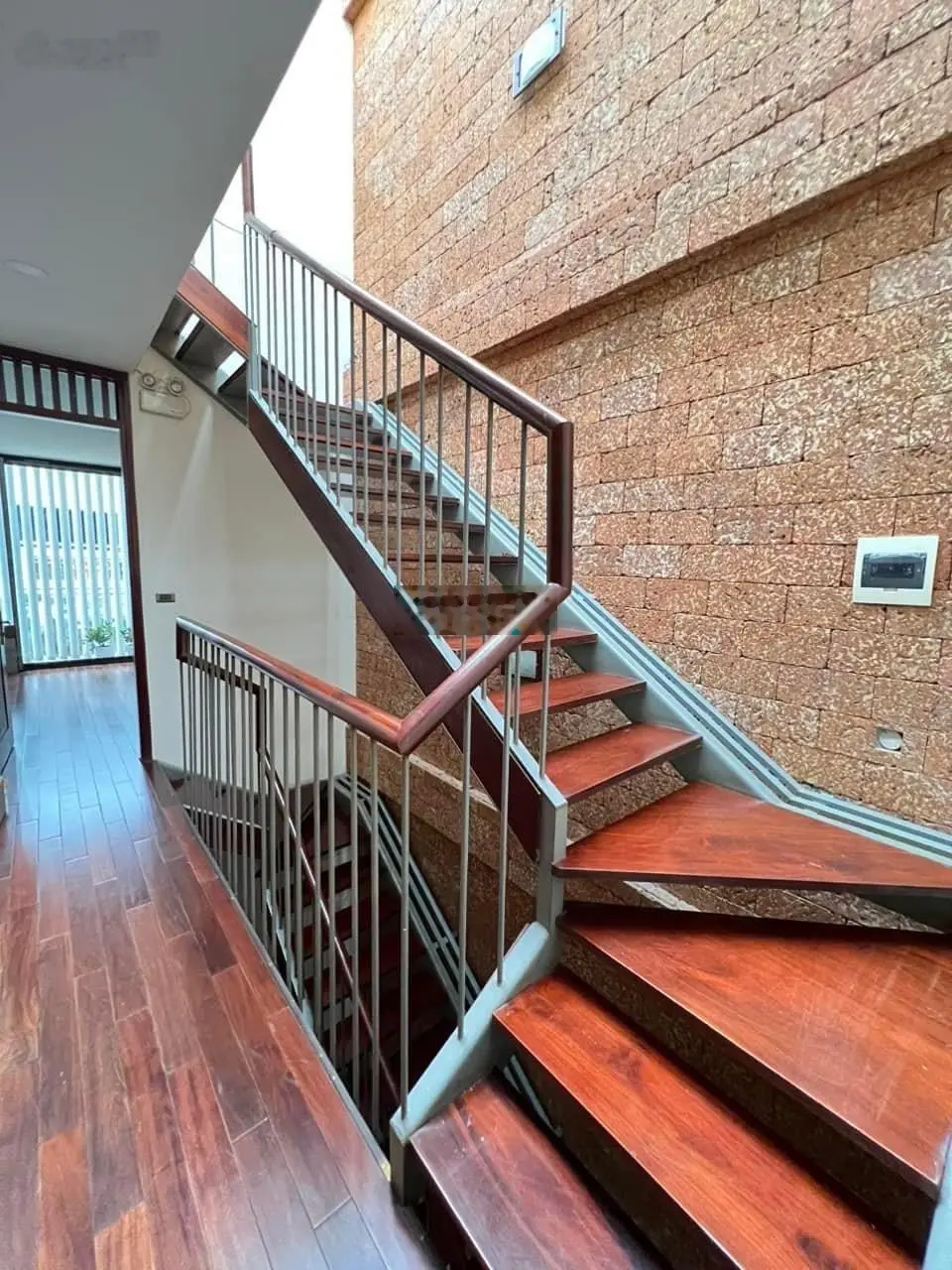 Bán nhà phố ĐẶNG TIẾN ĐÔNG-ĐỐNG ĐA-HÀ NỘI, DT: 73m2 x 5 Tầng / MT: 4,3m - Giá: 19,8 Tỷ