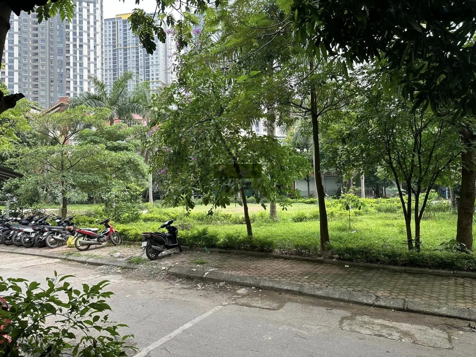 Nhà mặt phố Nguyễn Văn Lộc, hai mặt tiền, view công viên, KD vip - 37 tỷ