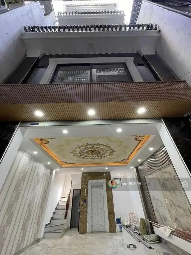 Lô 3 căn xây mới - 6 tầng thang máy. nhà nhiều rẽ nhưng gần phố - ngõ thông. đầy đủ nội thất full