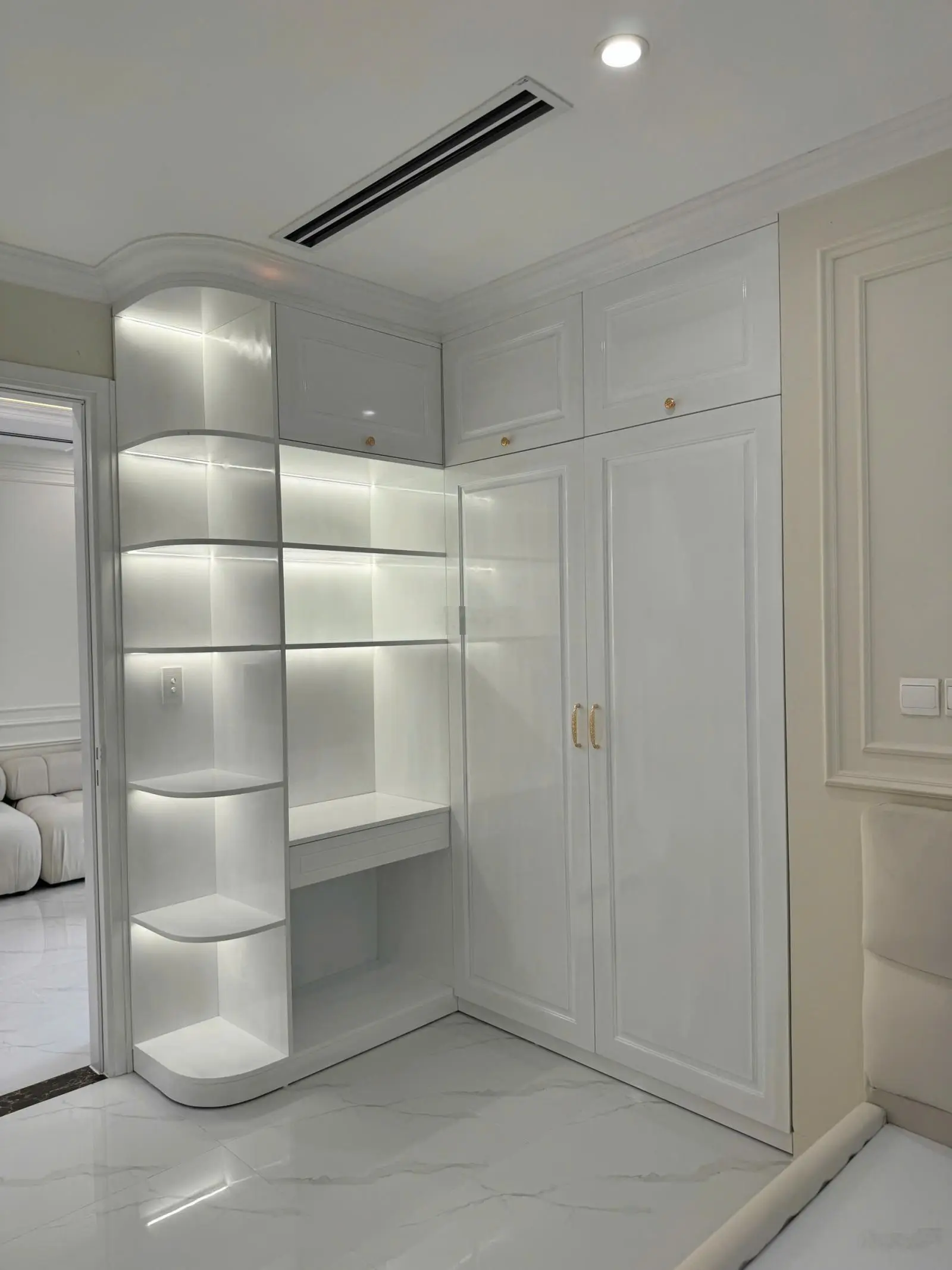 Chính chủ bán căn hộ tại Imperia Garden, diện tích 73m2, 2PN 2WC, cửa TB ban công ĐN, full nội thất