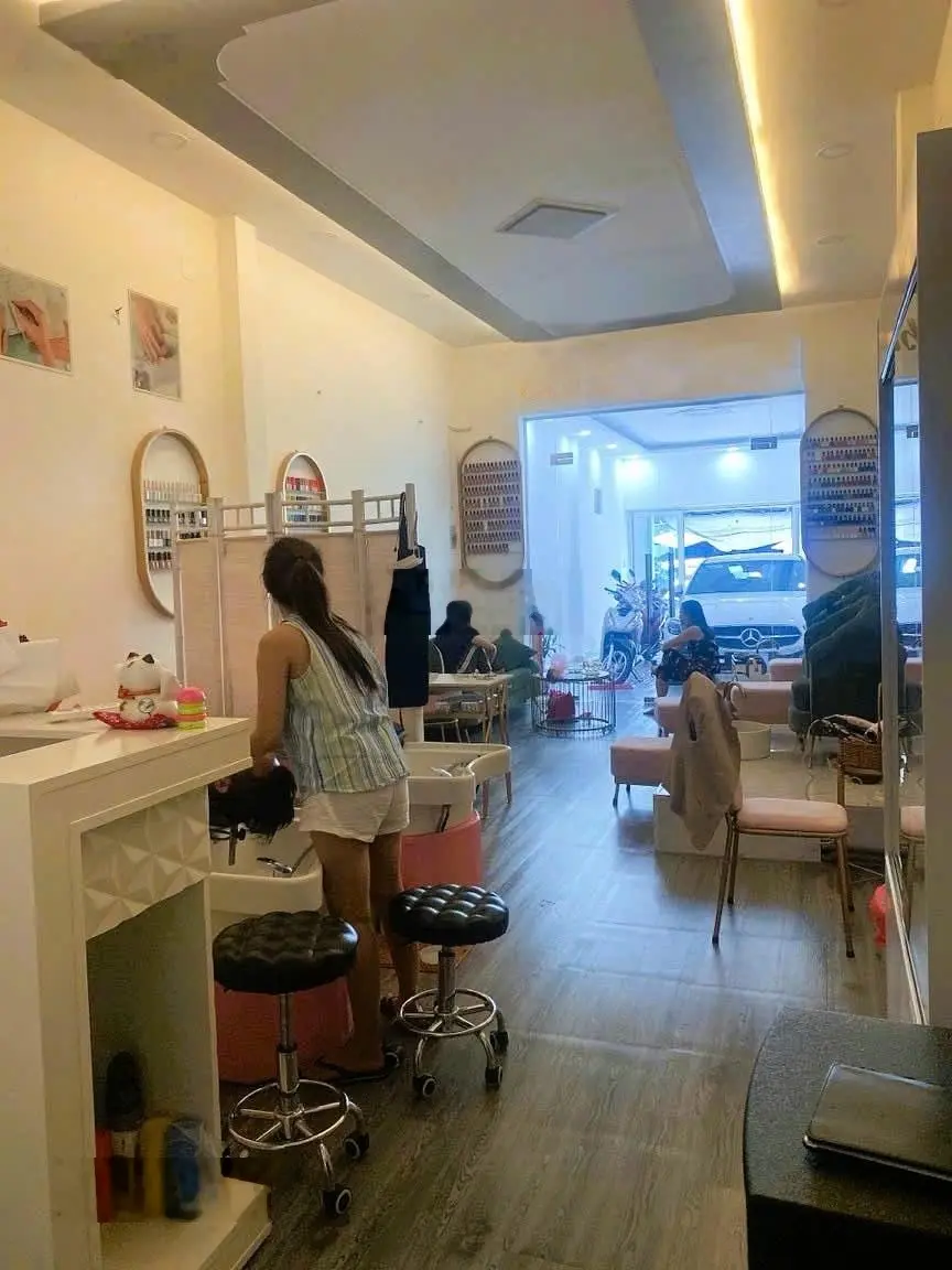 Bán nhà mặt tiền đường bình chiểu, tp. thủ đức sổ hồng riêng giá 8,2 tỷ tl