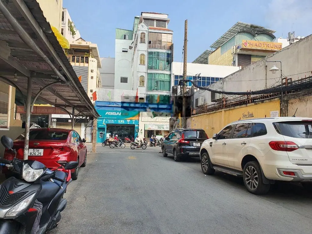 Bán nhà MT Quận 5 ngay sát Trần Hưng Đạo . ( 4 x 16,5m ) 64m2 giá 12,5 tỷ