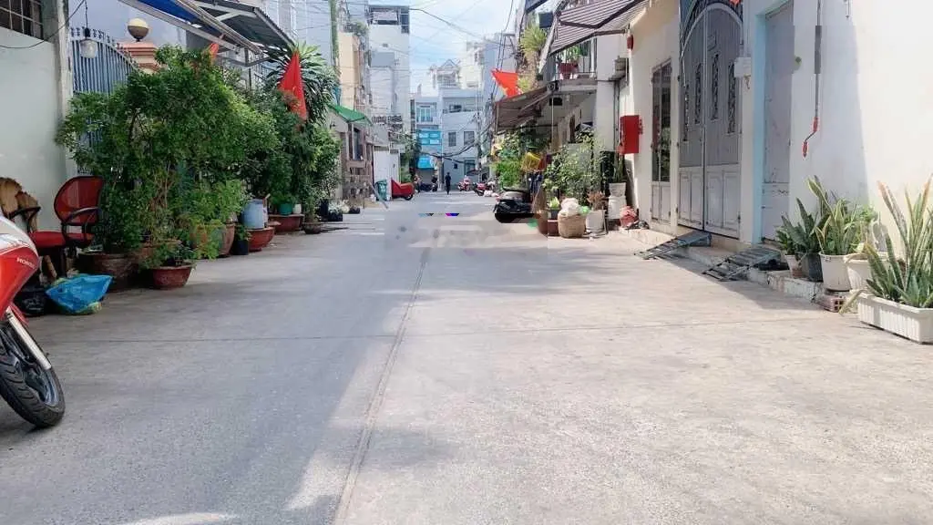 Bán Nhà Ngay TÔ HIẾN THÀNH, Đường nhựa 6M Xe Hơi Tránh, 93m2, Nở Hậu Tài Lộc, Ngay BigC
