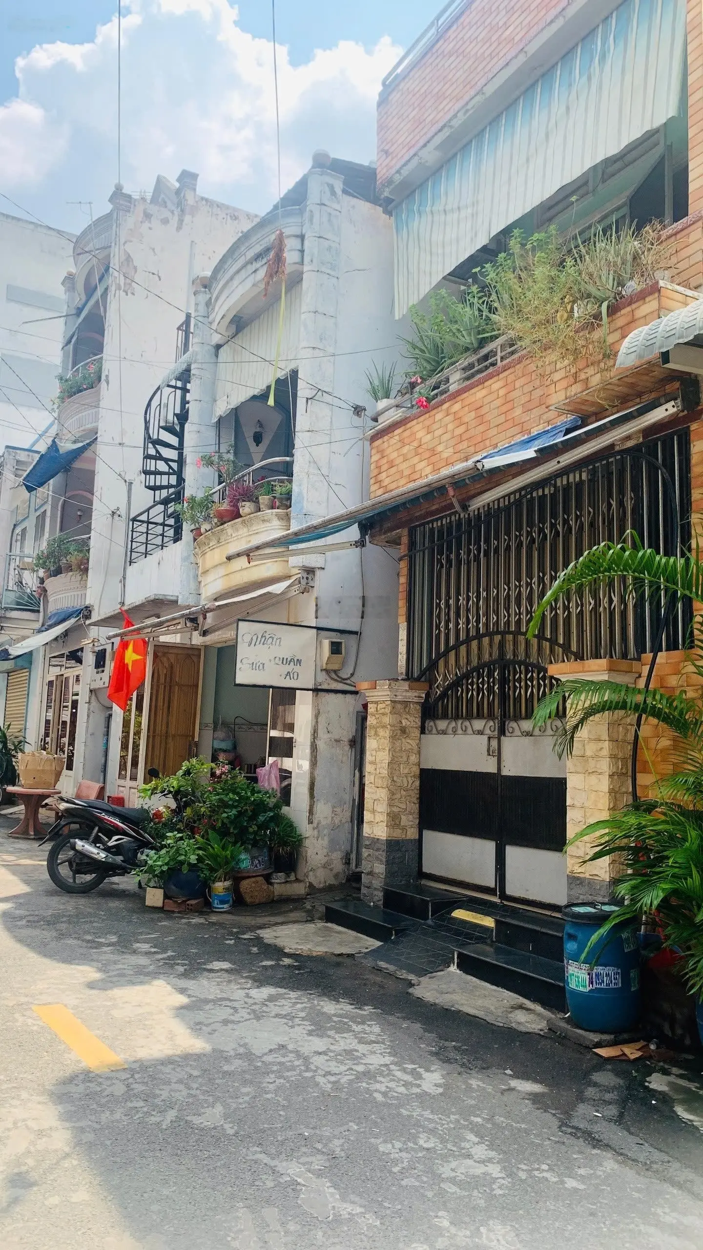 Nhà đẹp mới hẻm ô tô, nguyễn bá luật, phường bình thọ giá chỉ 8.1 tỷ