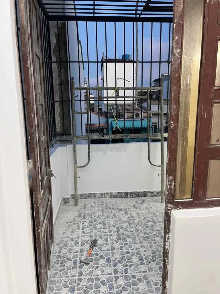 Bán gấp nhà 3 Tầng BHH giáp Aeon Tân Phú 3ty150 dtsd 72m
