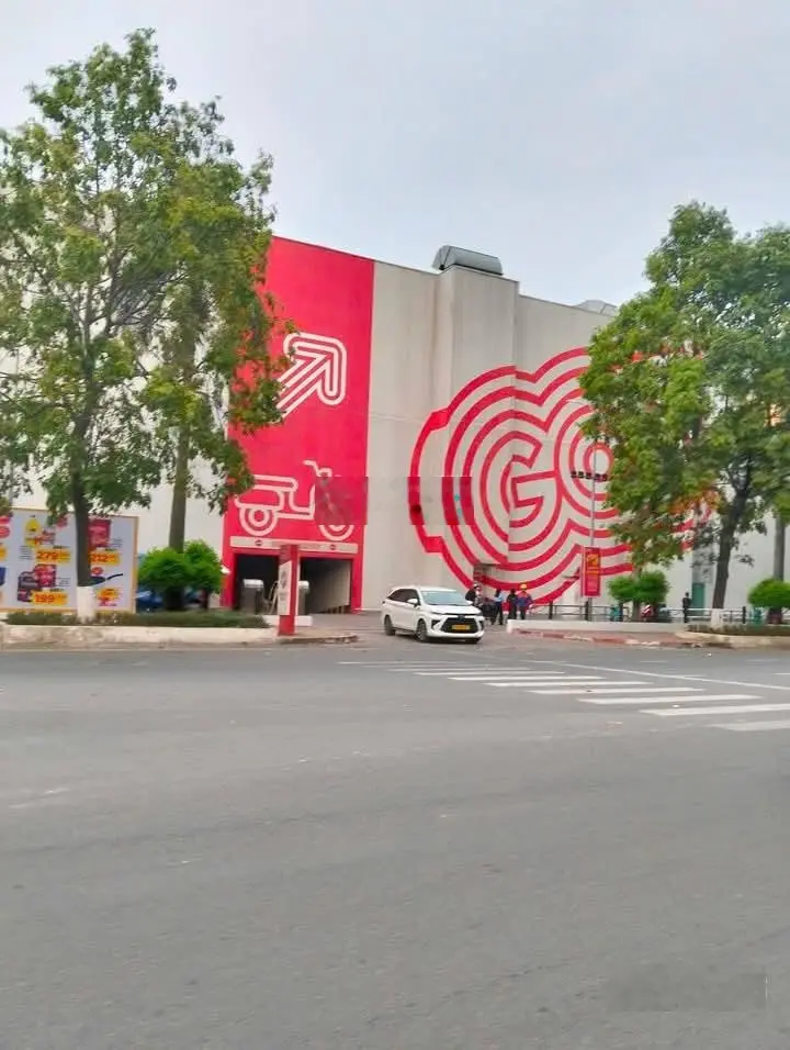 Bán nhà riêng, hẻm xe hơi, gần chợ trường học các cấp phường Đông Hòa, gần làng đại học Thủ Đức..