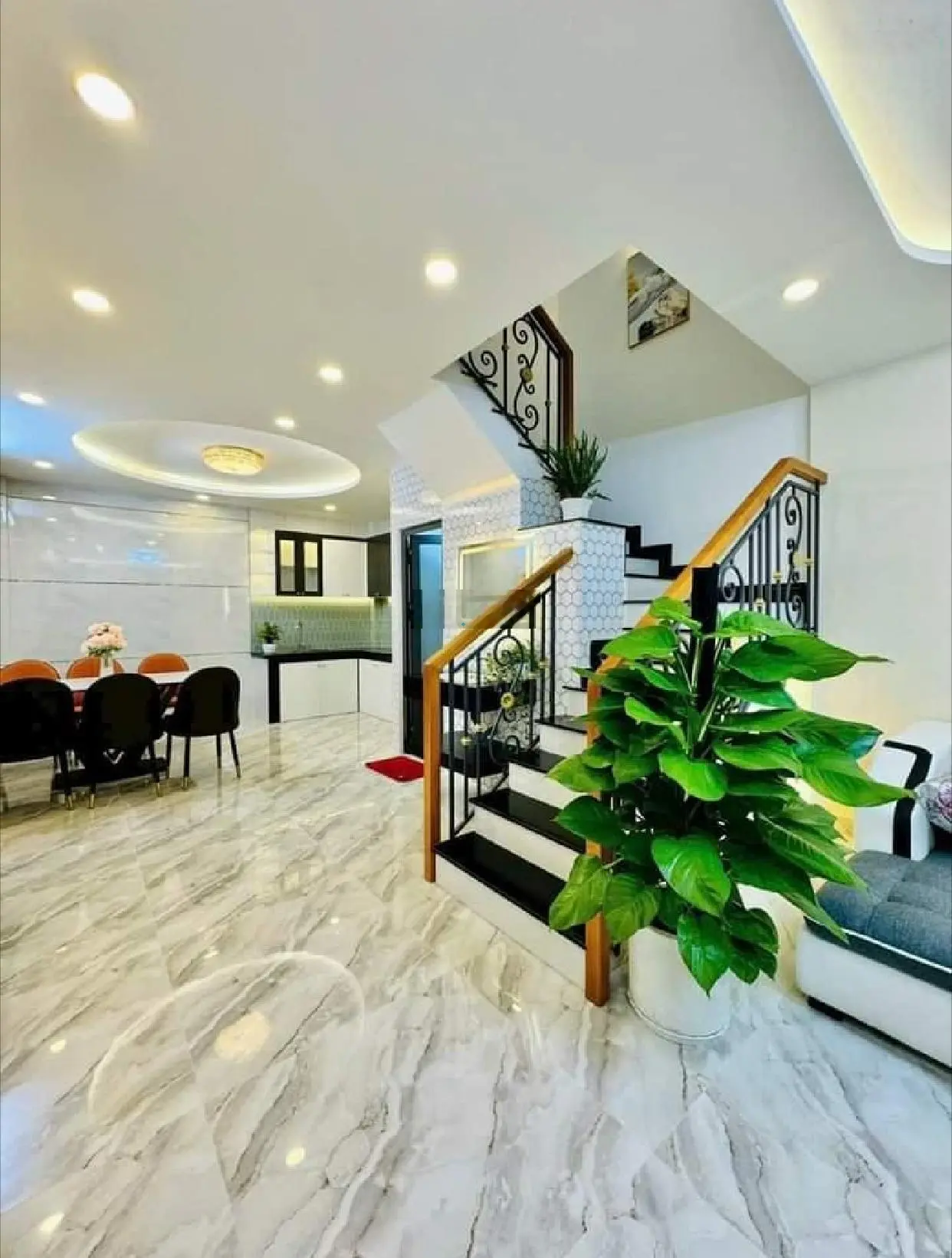 Chính chủ bán gấp - Nhà đẹp full nội thất - Quang Trung - 51m2 (4,2x12) - Hẻm 3,5m - Chỉ 5.4 tỷ.