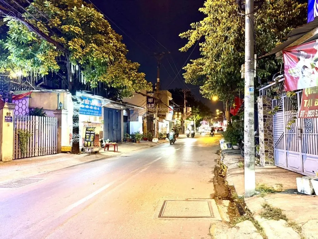 Chủ ngộp bank - giảm sâu chỉ còn 6,2 tỷ nhà đẹp 4,2x16m - khu phân lô đồng bộ - đường 12m có lề