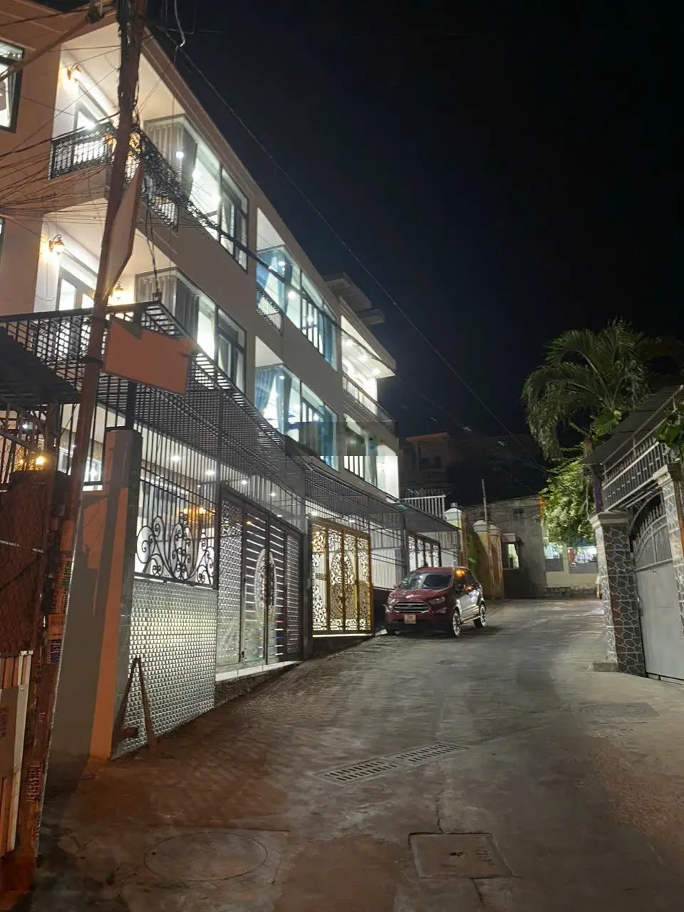 Gởi ae bán gúp 3 căn nhà mới đúc mới tinh mặt tiền đường mai an tiêm phường vĩnh phước hh 70tr/ căn