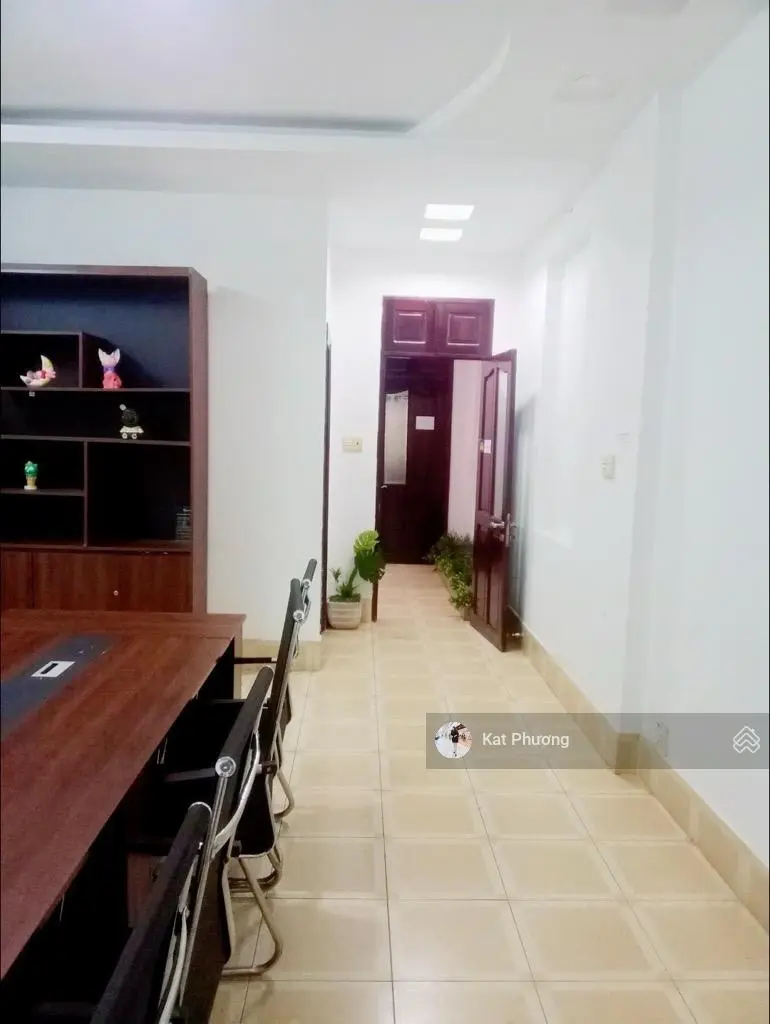 Dt gần 70m2 - 4T 5PN - 5WC hẻm xe hơi ngay hồ bơi Lam Sơn nhà hẻm 320 Trần Bình Trọng khu vip Q5