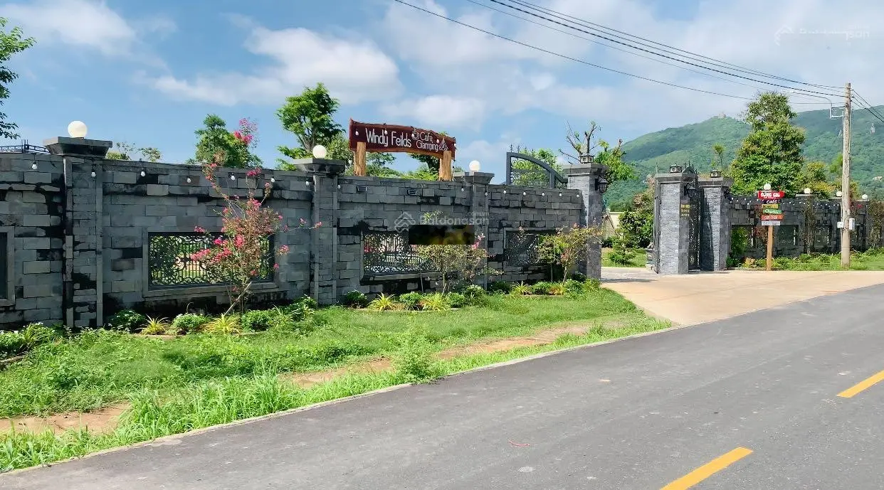 5,5 Triệu/m2. Đất 1000m2 (200 thổ cư) view núi cực đẹp, cách biển Phước Hải, Lan Rừng Resort 2km