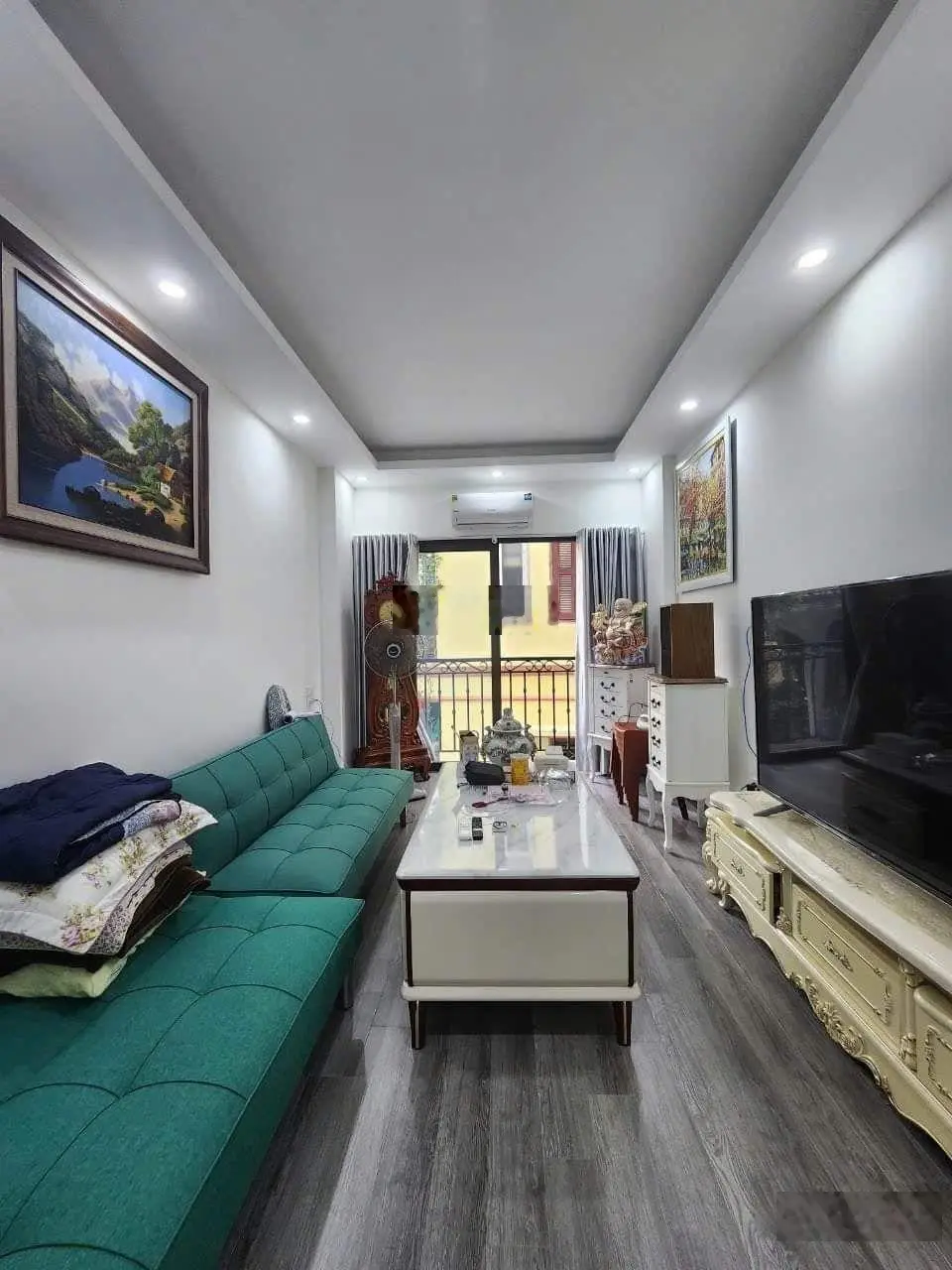 Nhà mới , full nội thất Phố Đội Cấn 36m nhà 6 tầng mặt tiền 3.8m giá chỉ 7.5 tỷ
