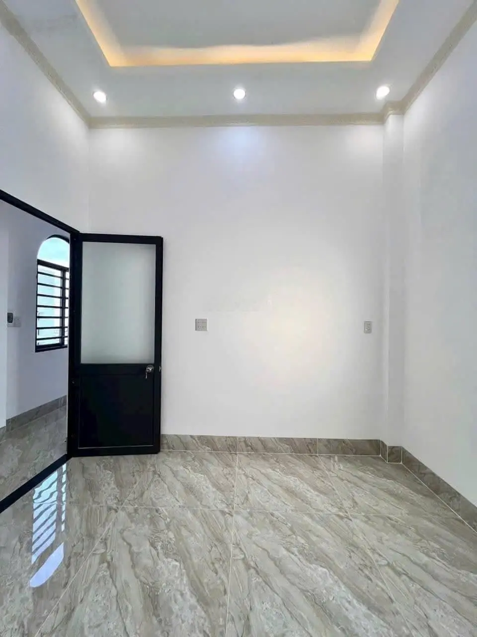 Chủ gửi bán căn nhà đường Huỳnh Văn Trí 115m2 SHR hướng ra Đinh Đức Thiện gần chợ Bình Chánh