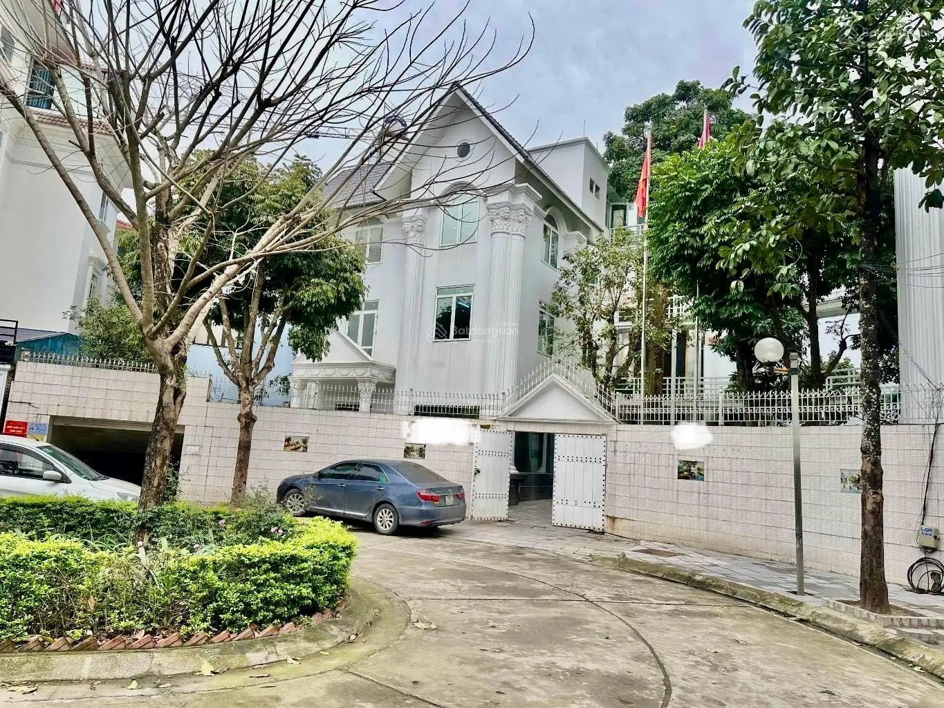 Tòa nhà biệt thự, 738m2 tại Trần Thủ Độ, Hoàng Liệt, Hoàng Mai, giá tốt 99 tỷ