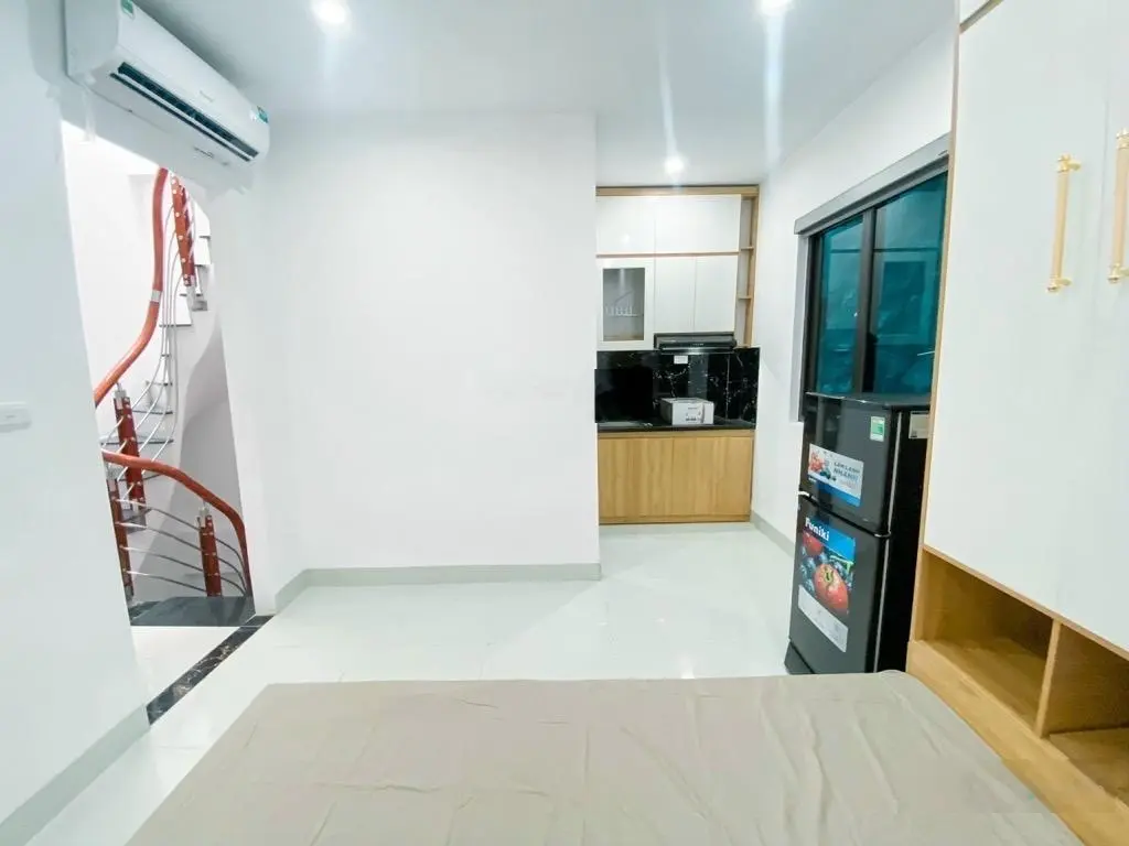Cần tiền bán nhanh toà CHDV hồ Hạ Đình, 13phòng dòng tiền 75tr/tháng PCCC đạt chuẩn, thang máy nhập