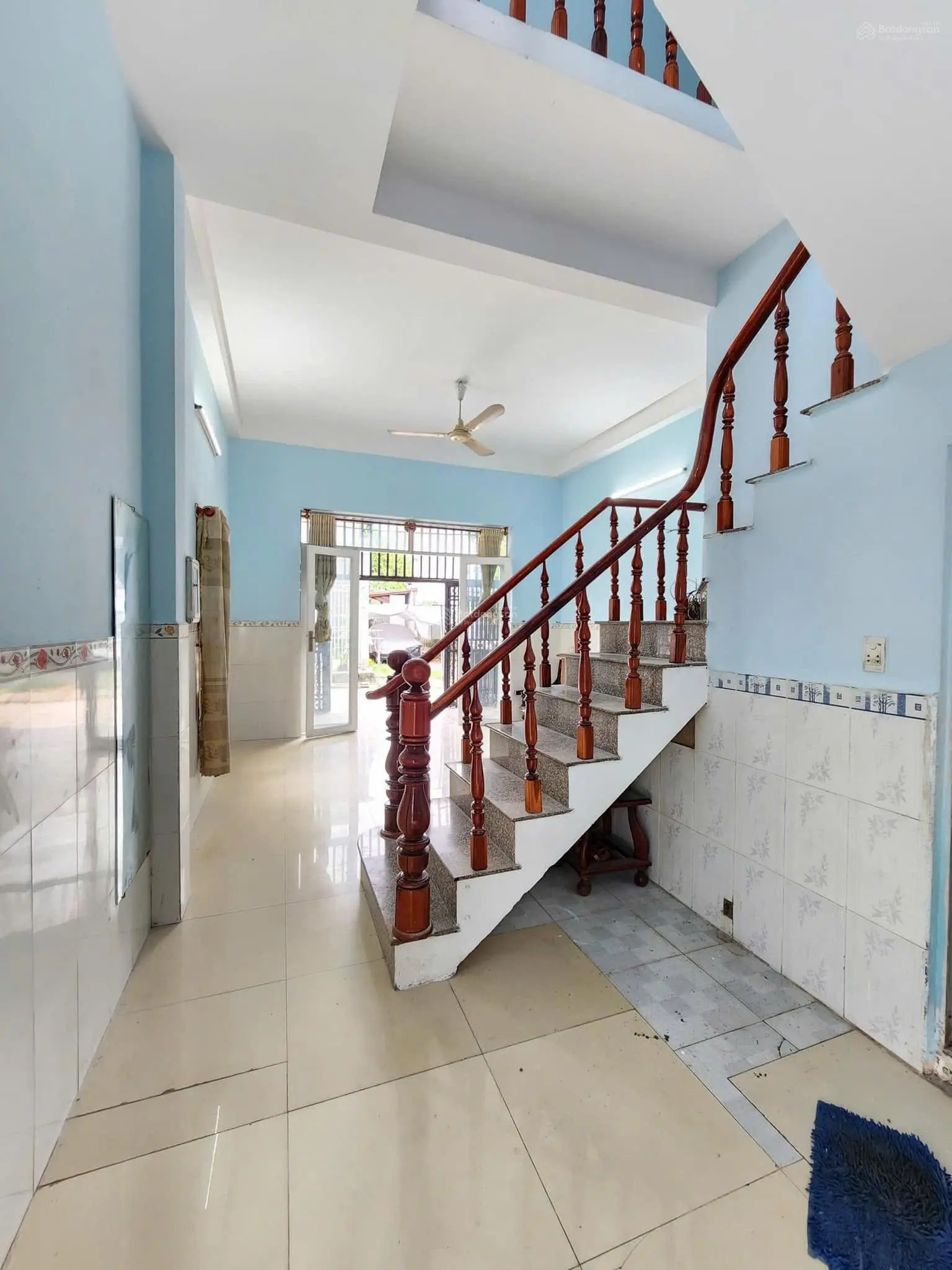Chính chủ bán nhà gần tđc tứ hải phường tân đông hiệp 2 mặt tiền 60m2 giá chỉ 1ty650 sẵn kinh doanh