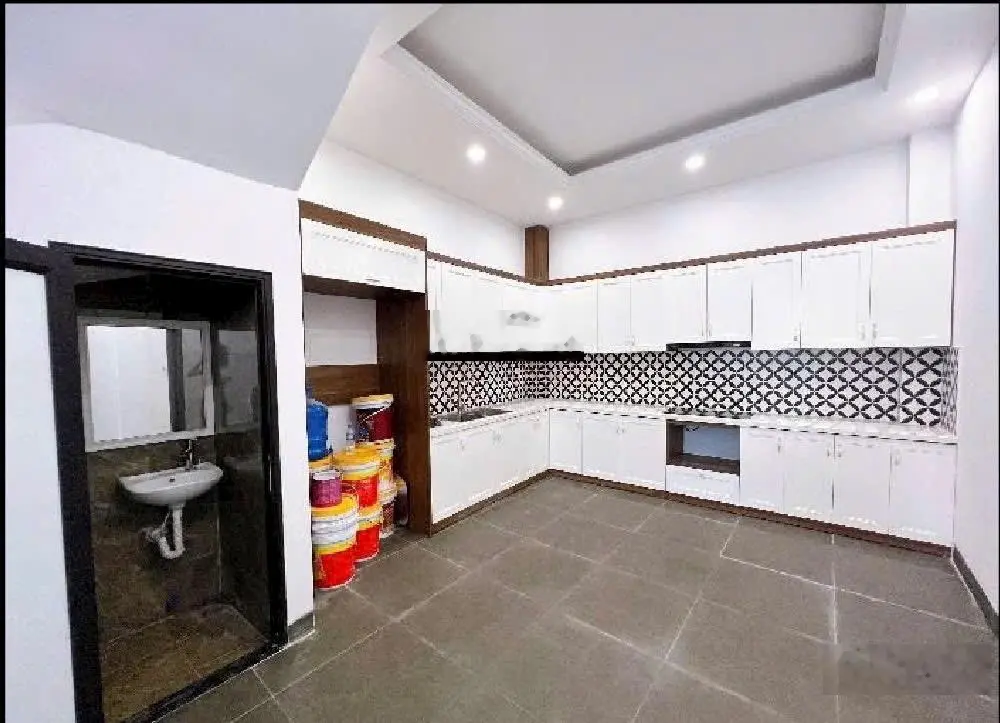 Nhà mới đẹp thiết kế hiện đại ở sướng, Full nội thất, nằm gần TTTM Aeon 150m, Quận Long Biên