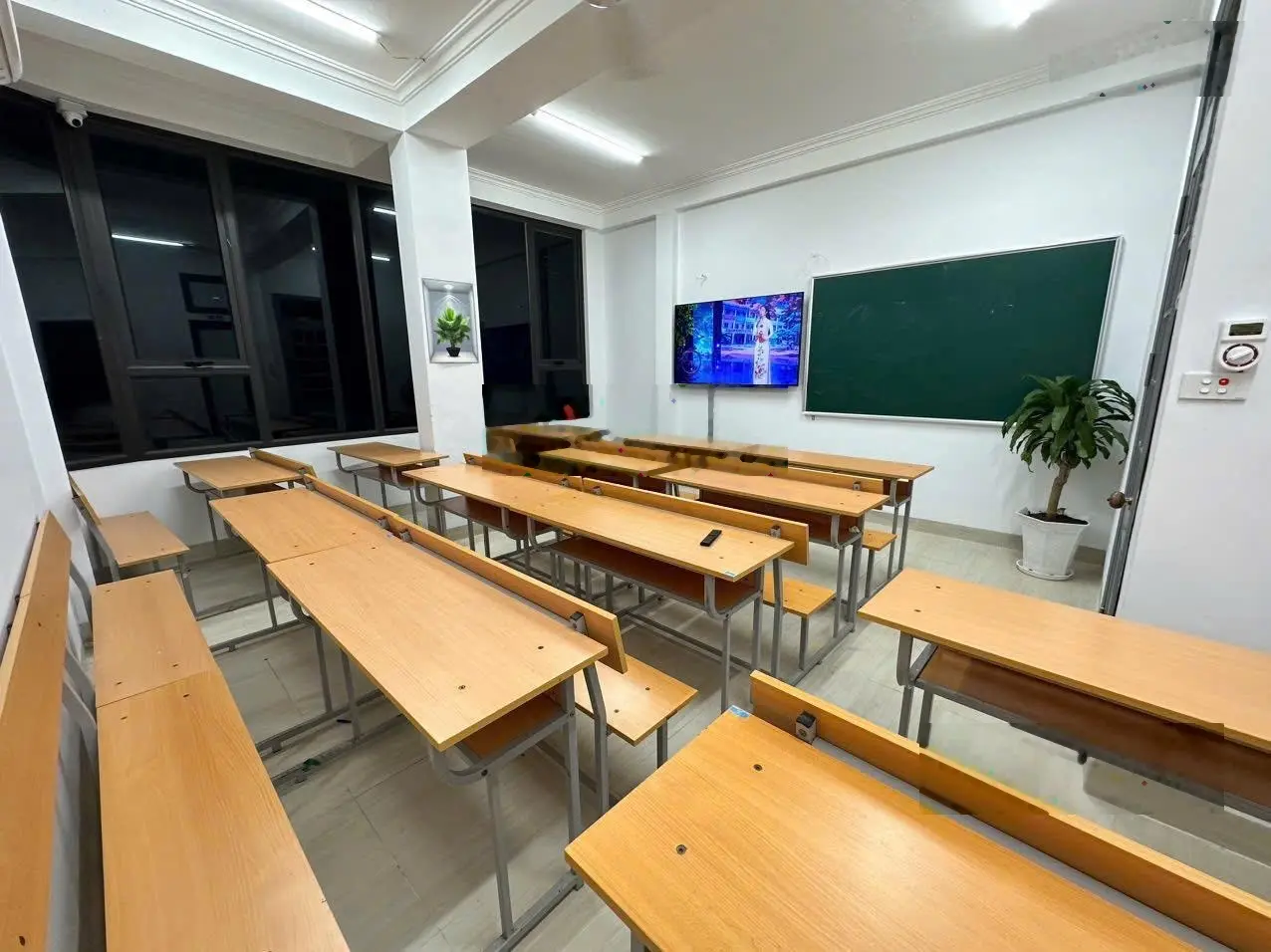 Bán nhà riêng 39m2, 10,8 tỷ tại Nguyễn Thị Định, Trung Hòa, Cầu Giấy, Hà Nội