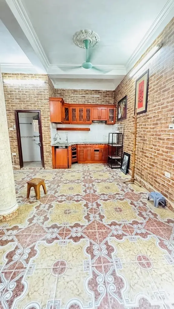 Cực hiếm, nhà bán phố trích sài, ngõ thông sát hồ tây - ở cực sướng, 83,3m2, giá 7,5 tỷ