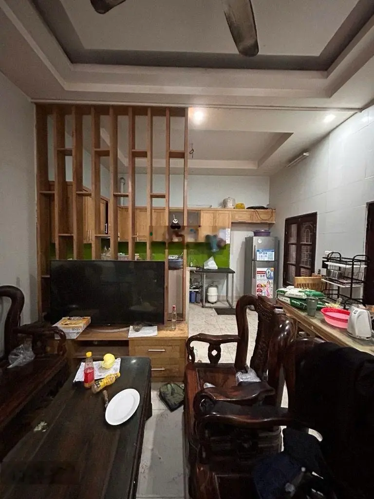 HÀNG BỘT, ĐỐNG ĐA, Ô tô đỗ, Lô góc Dt 42m 4 tầng MT 4.3m Giá 6tỷ 55