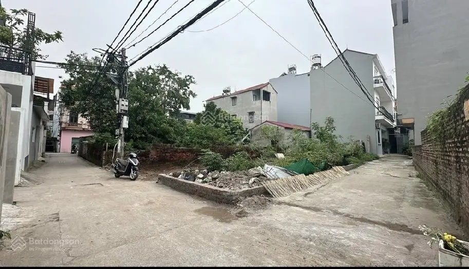 Bán 44m2 lô góc Hội Phụ - Đông Hội - Đông Anh, ngõ thông, ô tô tránh, 3 bước ra Vin, chỉ hơn 5 tỷ