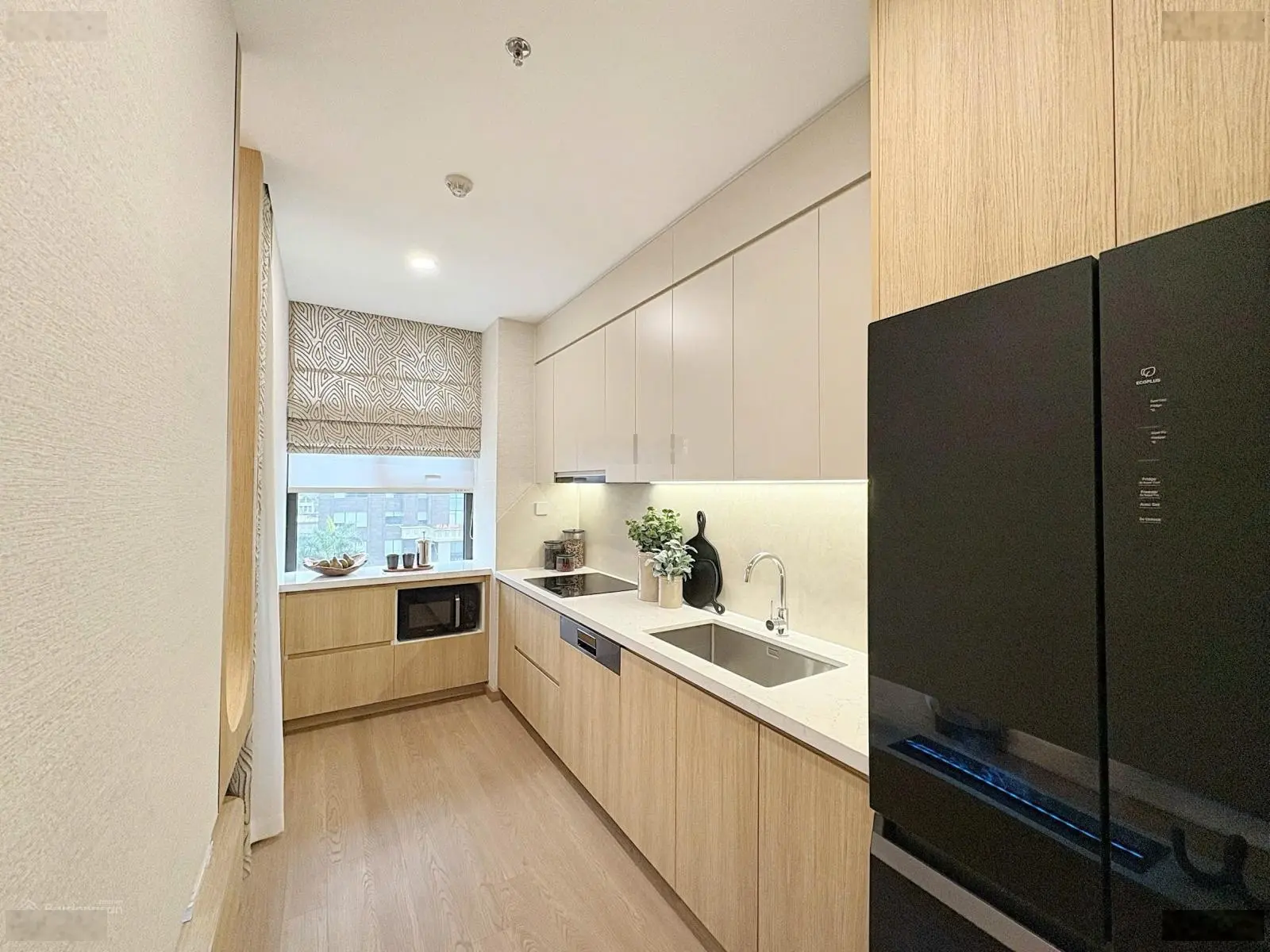 Bán nhà mặt phố Mai Hắc Đế - trung tâm Quận Hai Bà Trưng, Hà Nội